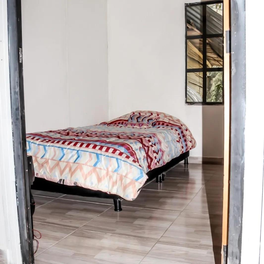Three-Bedroom House photo 3