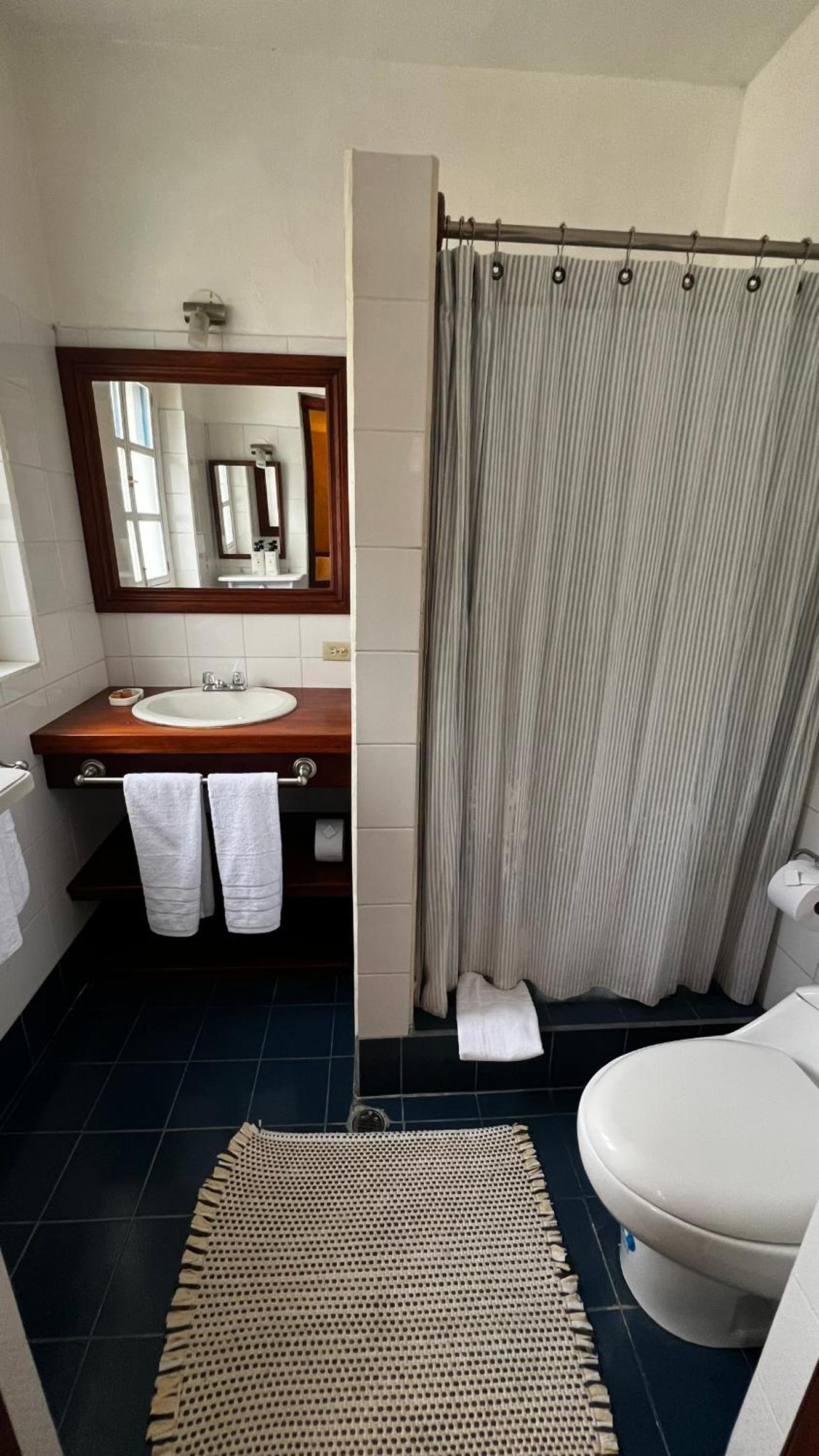 Triple Room - Photo 5