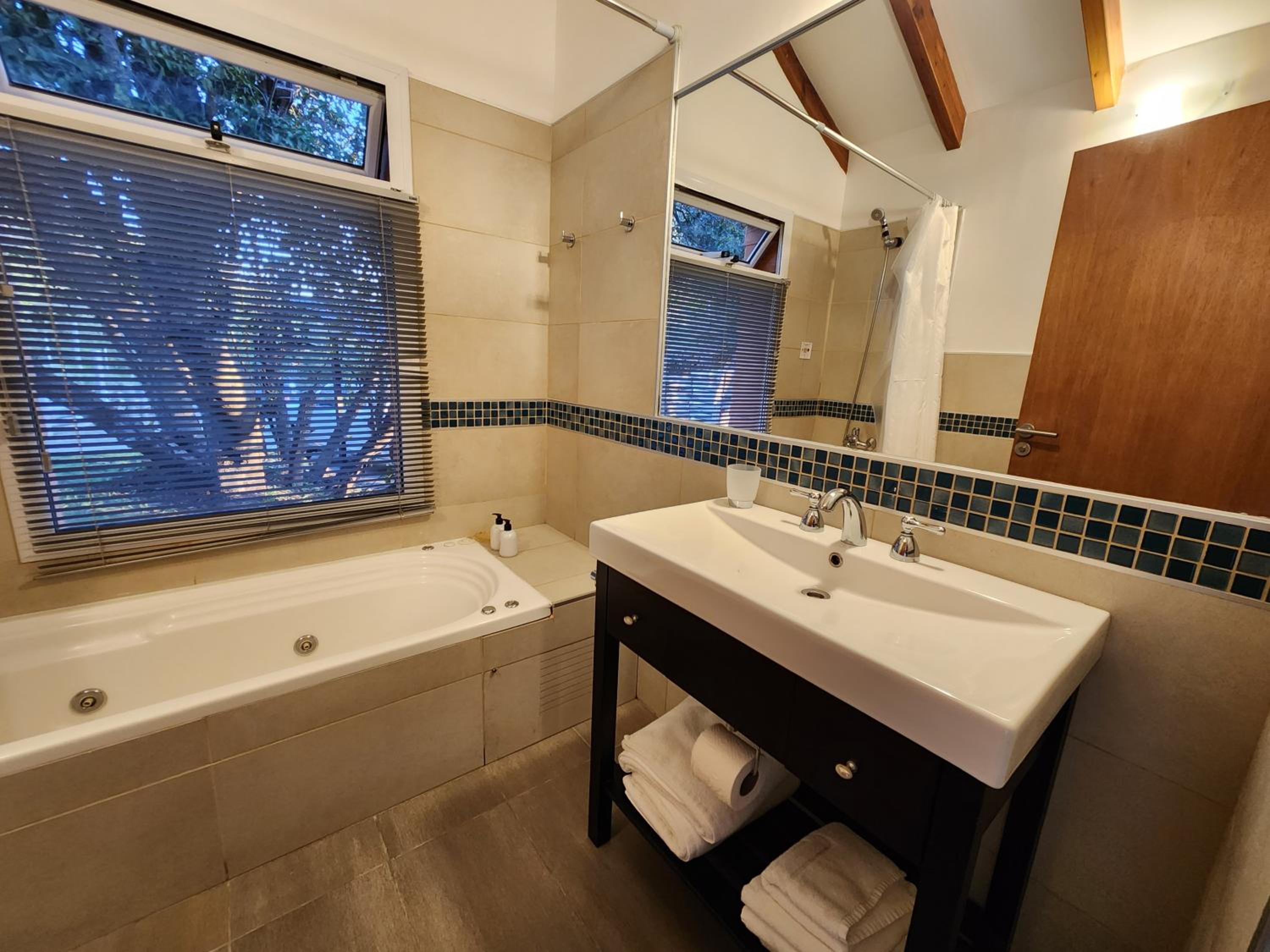 Three-Bedroom Chalet photo 2