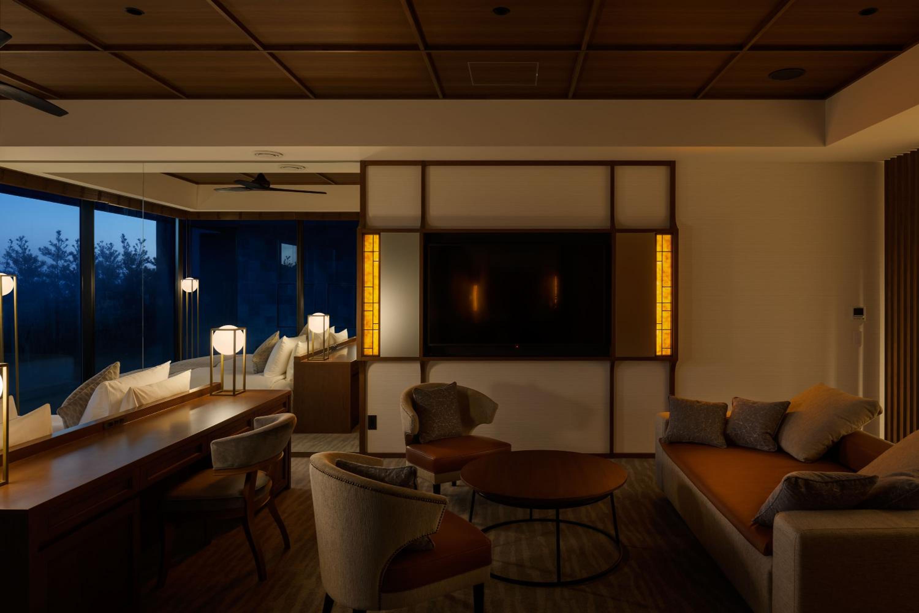 Family Room with Sea View photo 3