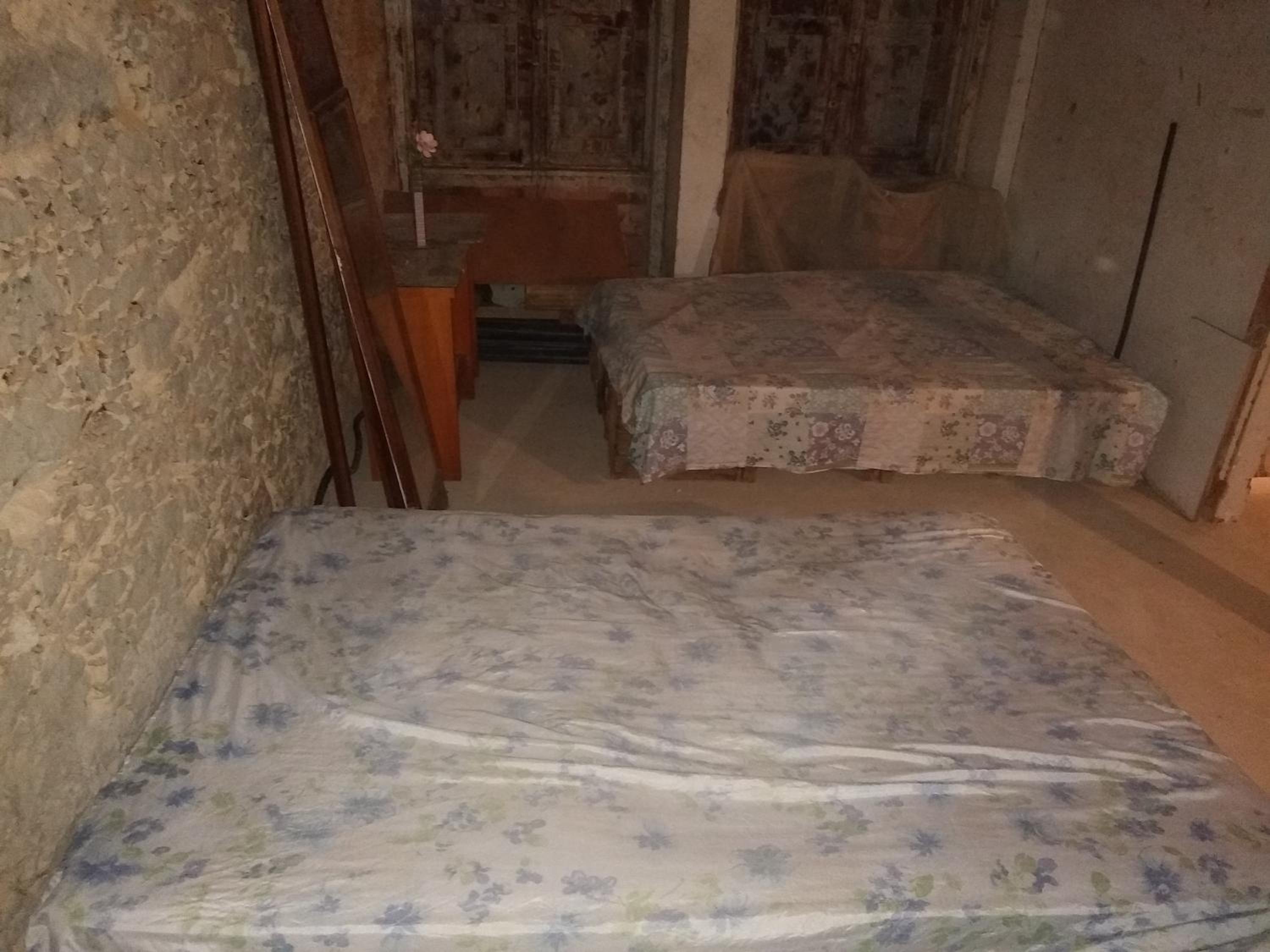 Mixed Dormitory Room
