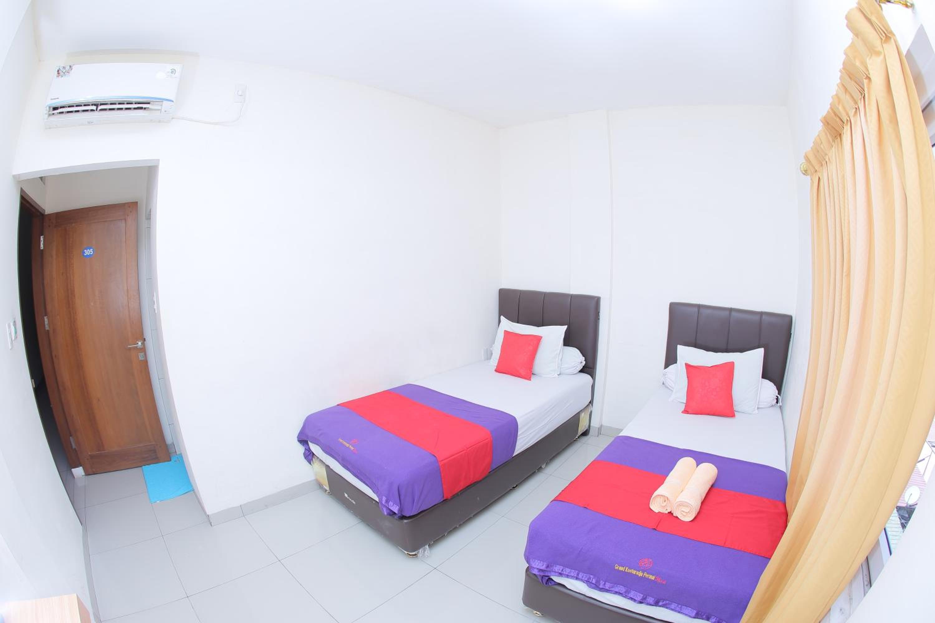 Deluxe Twin Room photo 2