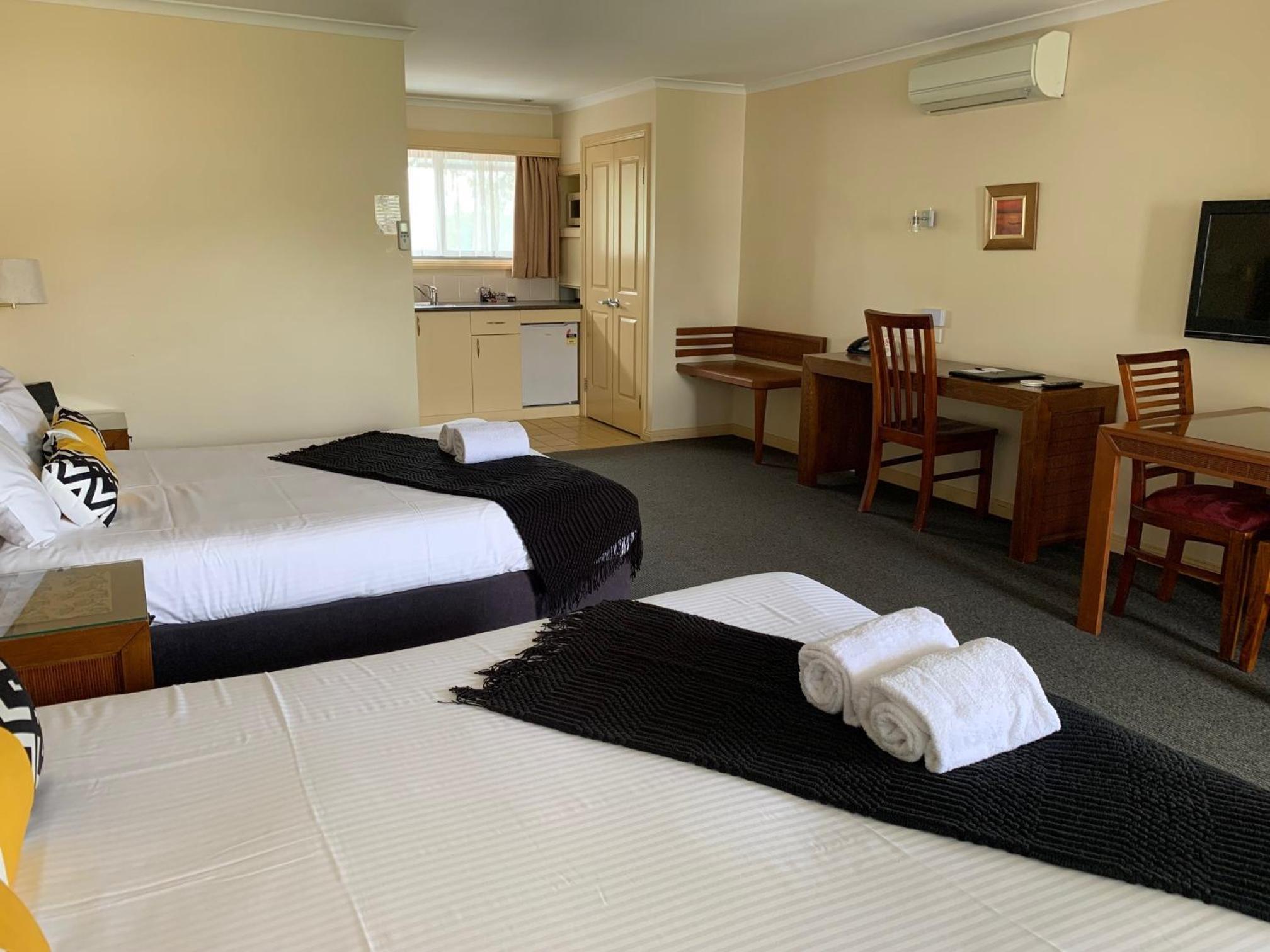 Superior Twin Room photo 3