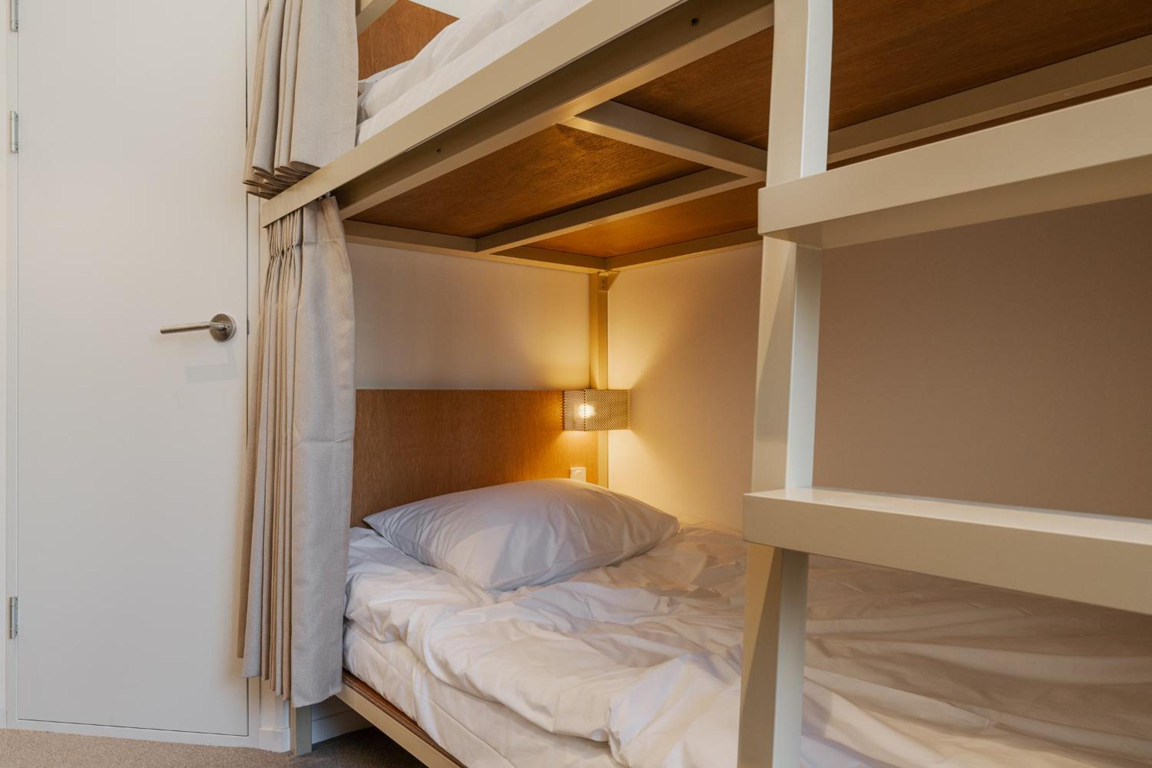 Budget Twin Room - Photo 4