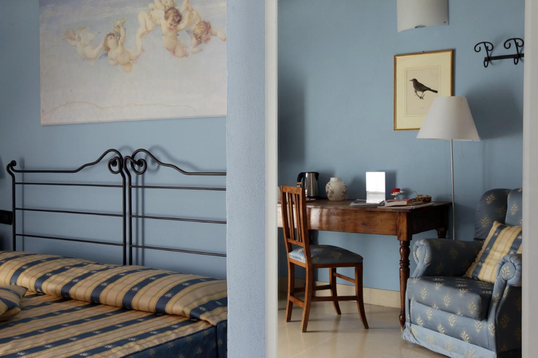 Deluxe Double Room - Photo 5