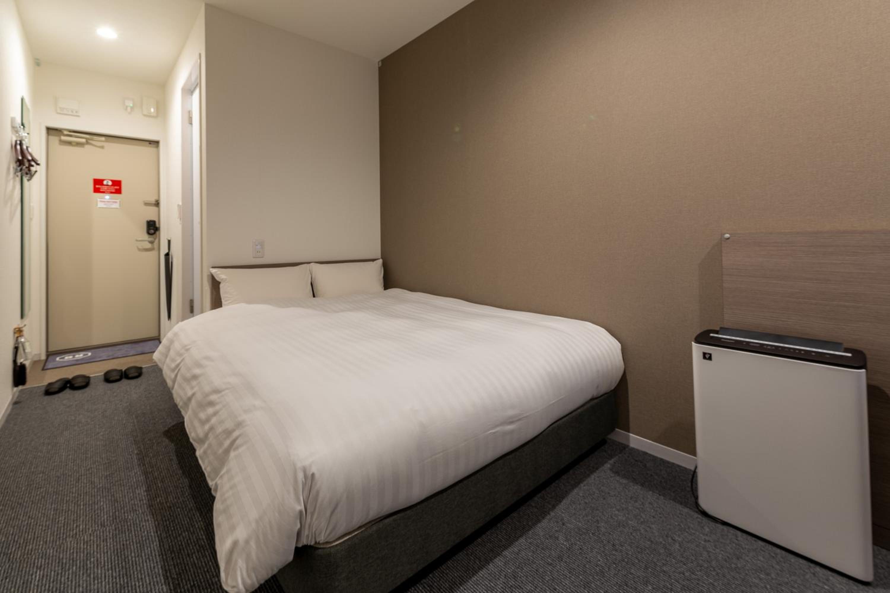 Standard Double Room - Photo 4