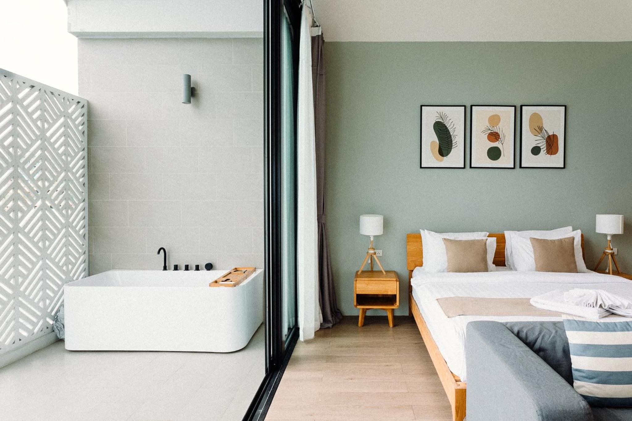 King Suite With Balcony