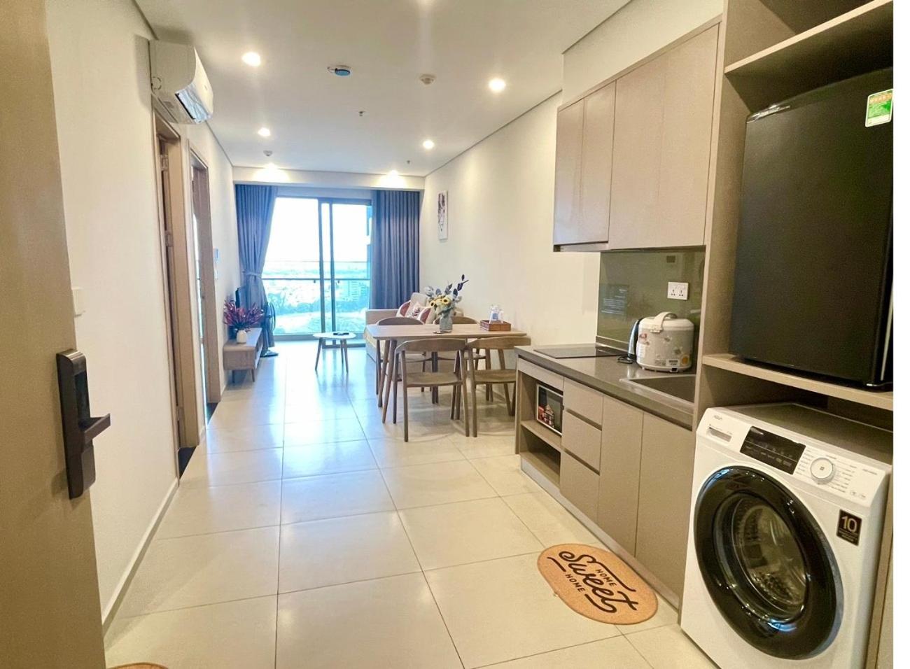 Two-Bedroom Apartment With Balcony - Photo 13