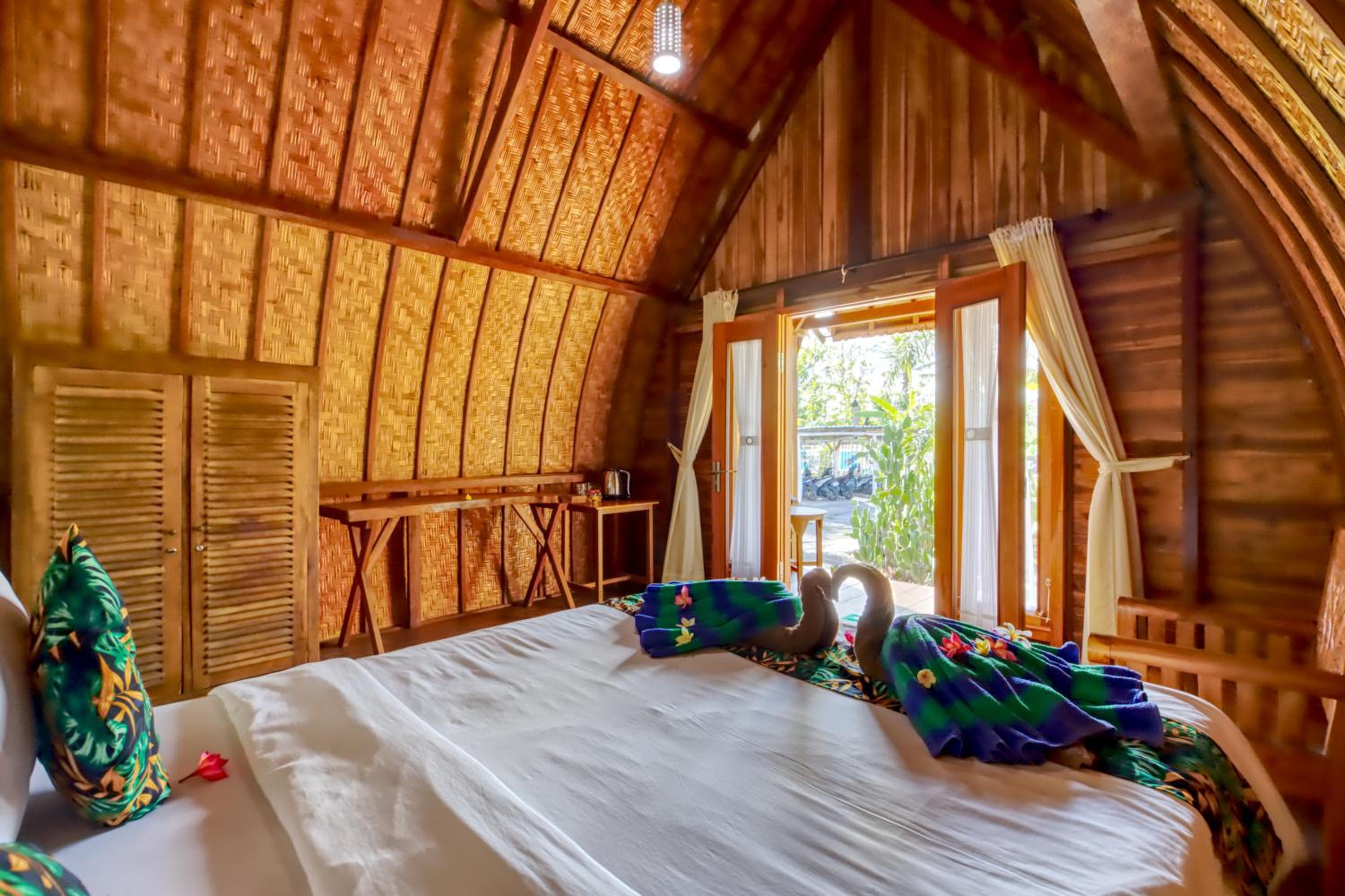 Deluxe Double Room - Photo 10