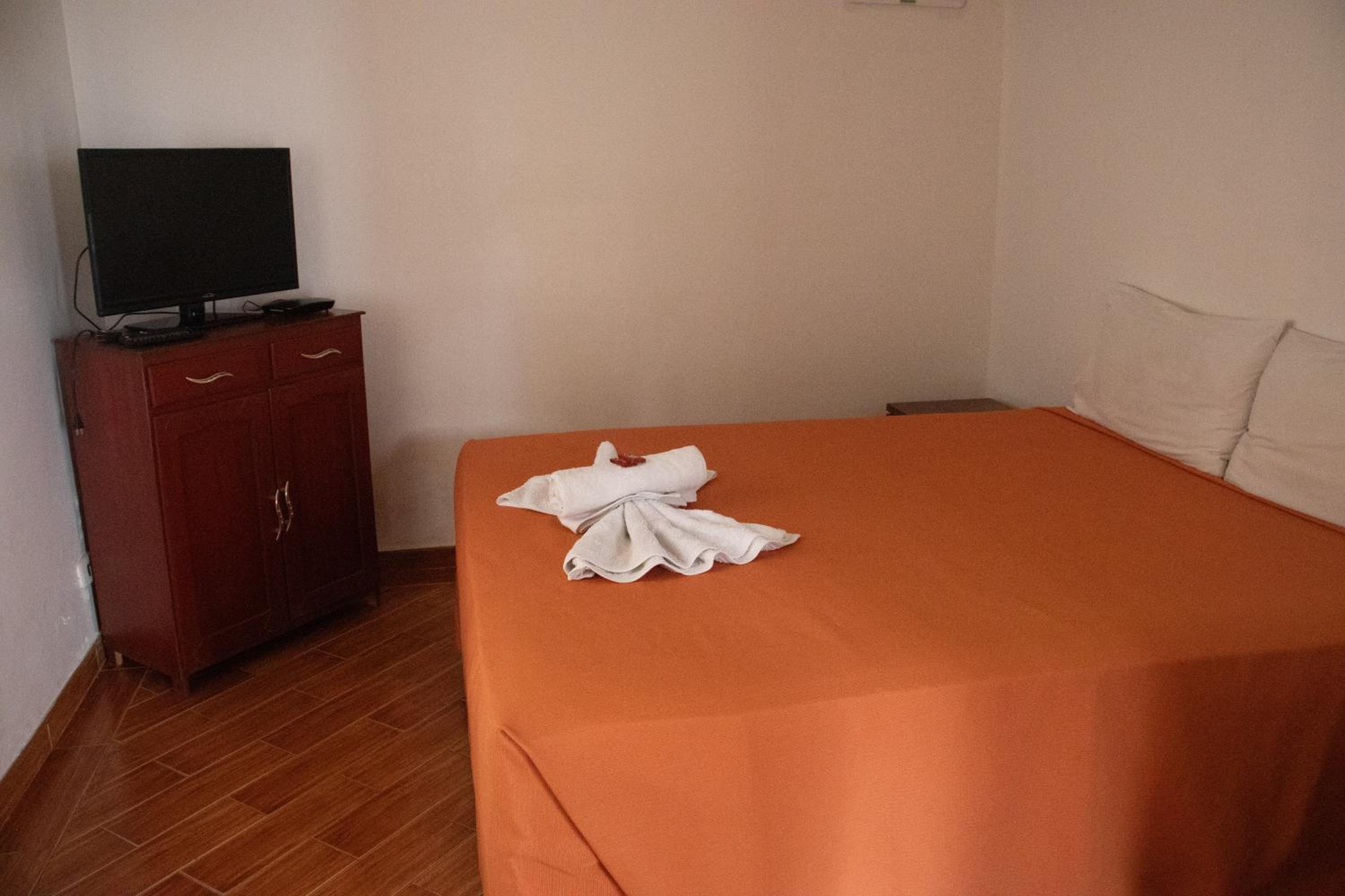 Standard Double Room photo 3