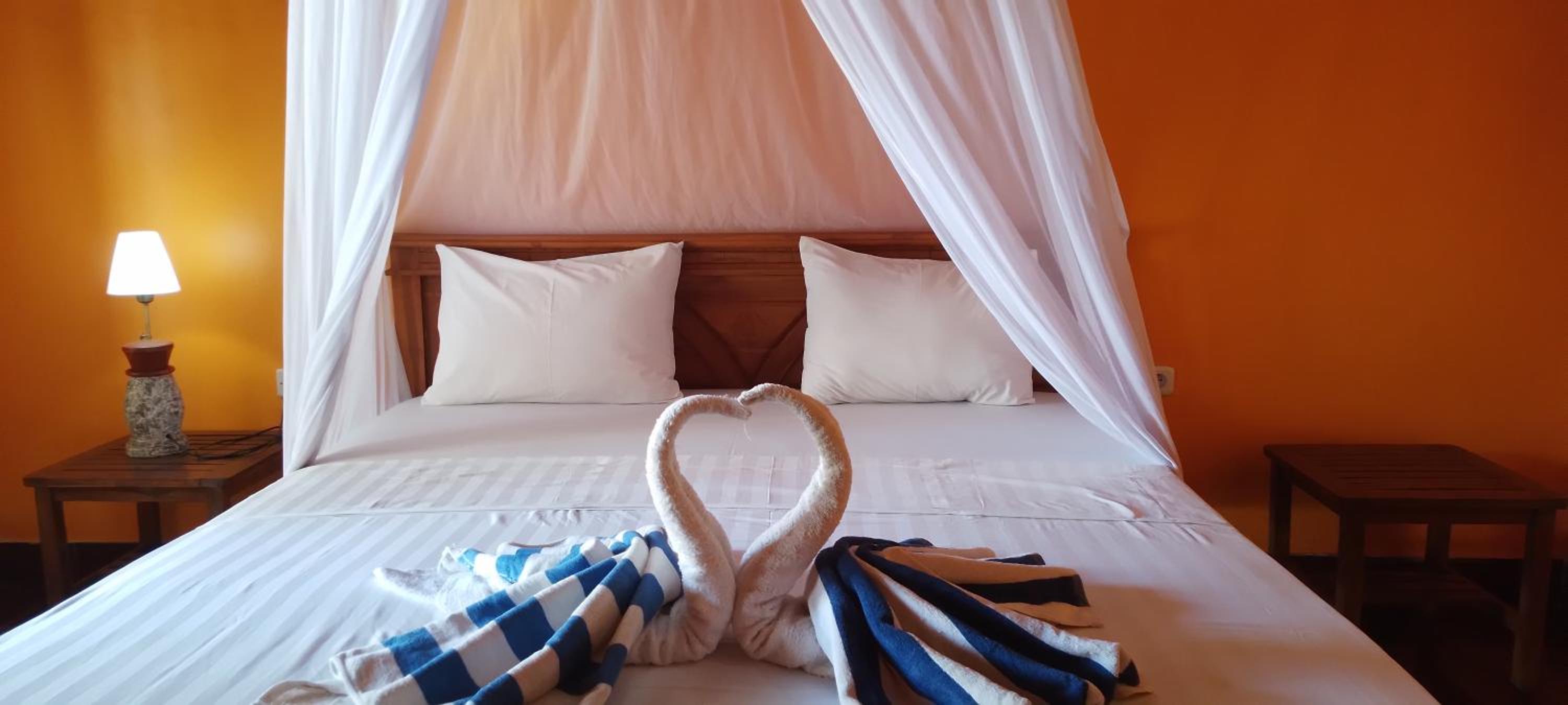 Deluxe Double Room - Photo 8