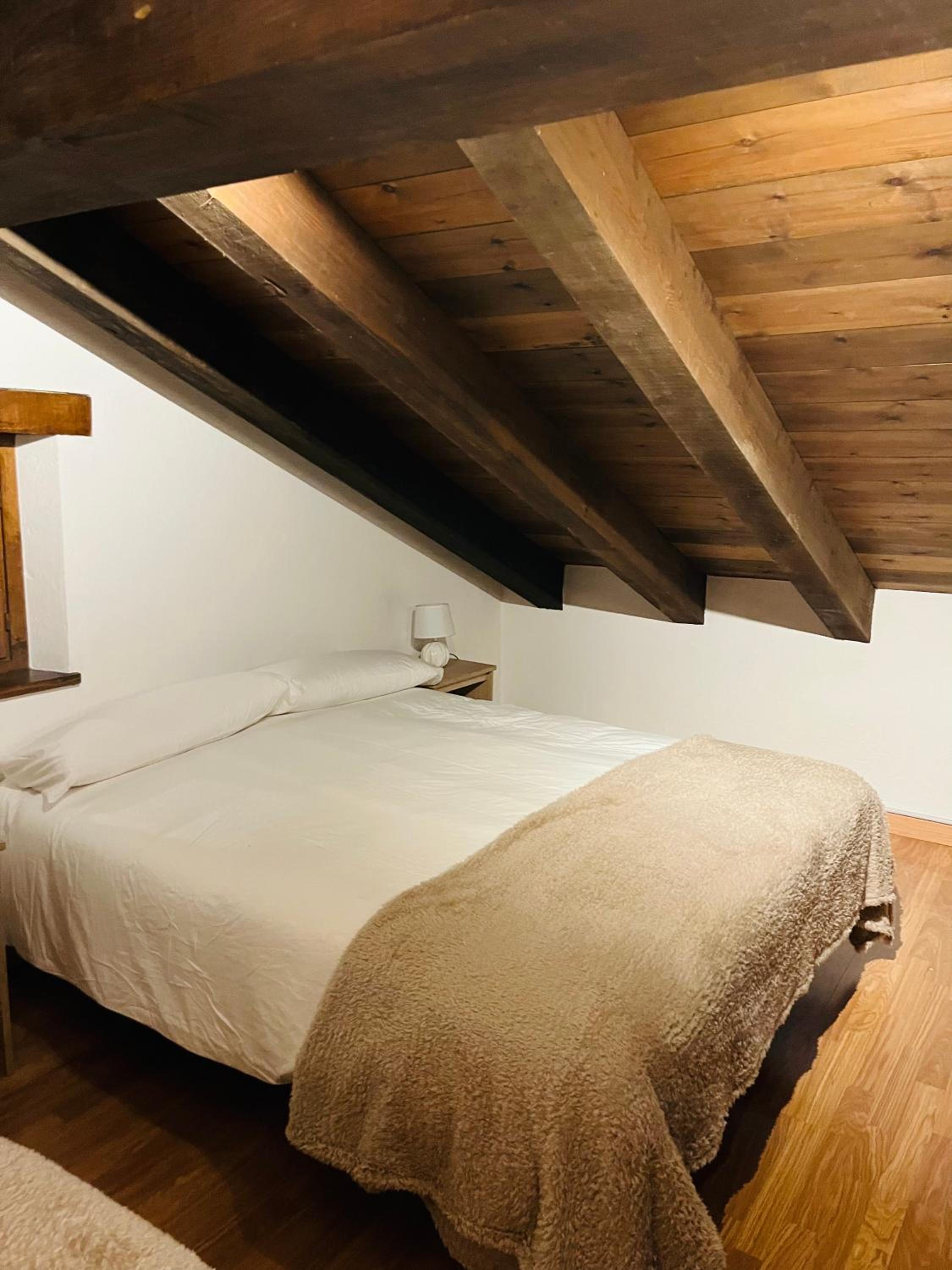 Casa de cuatro habitaciones