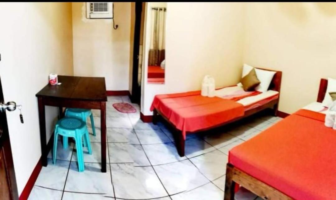 Standard Double Room with Fan photo 2