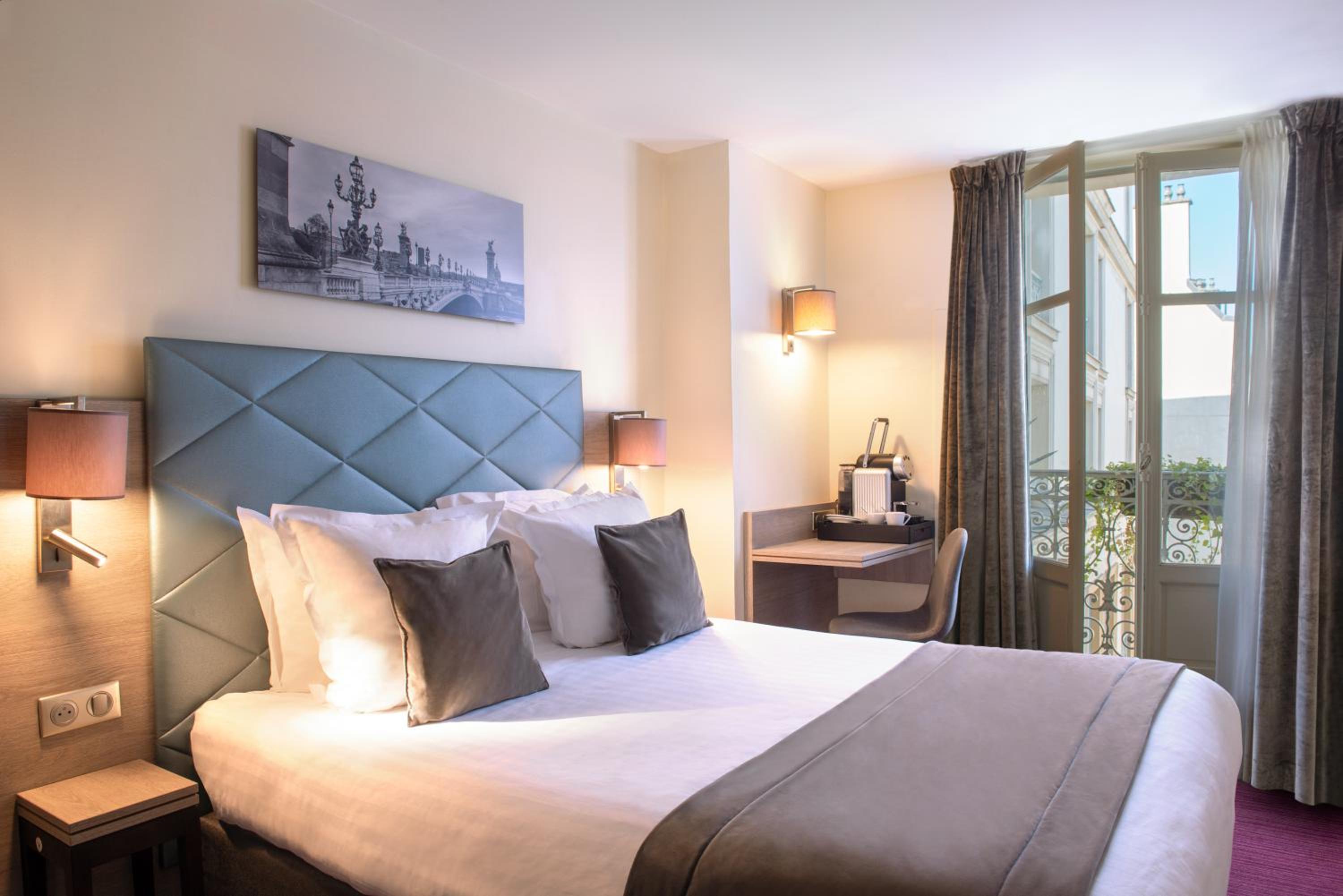 Standard Double or Twin Room with Balcony photo 1