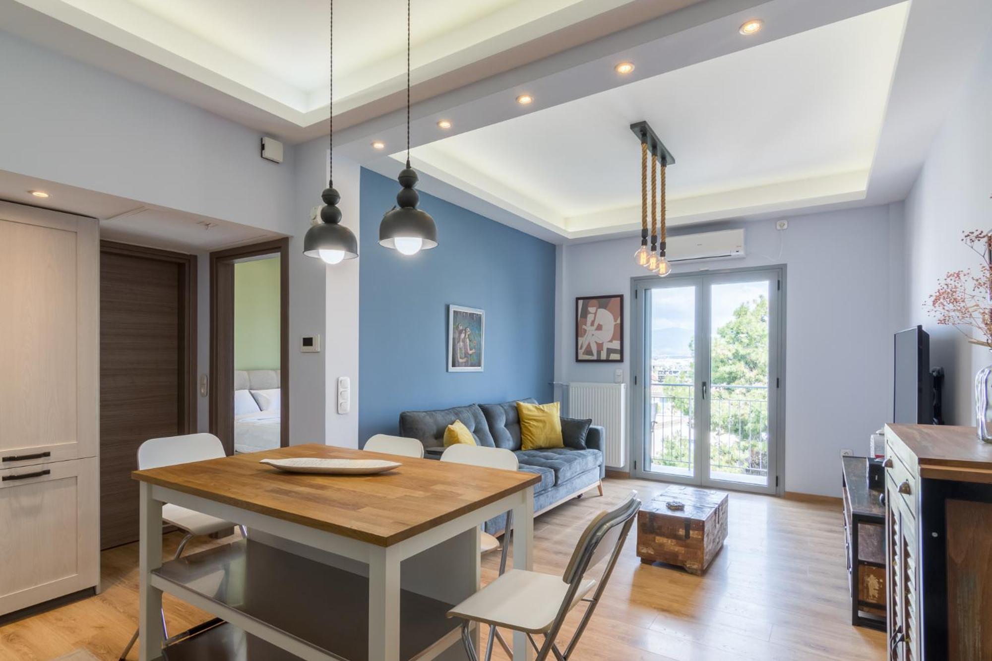 One-Bedroom Apartment