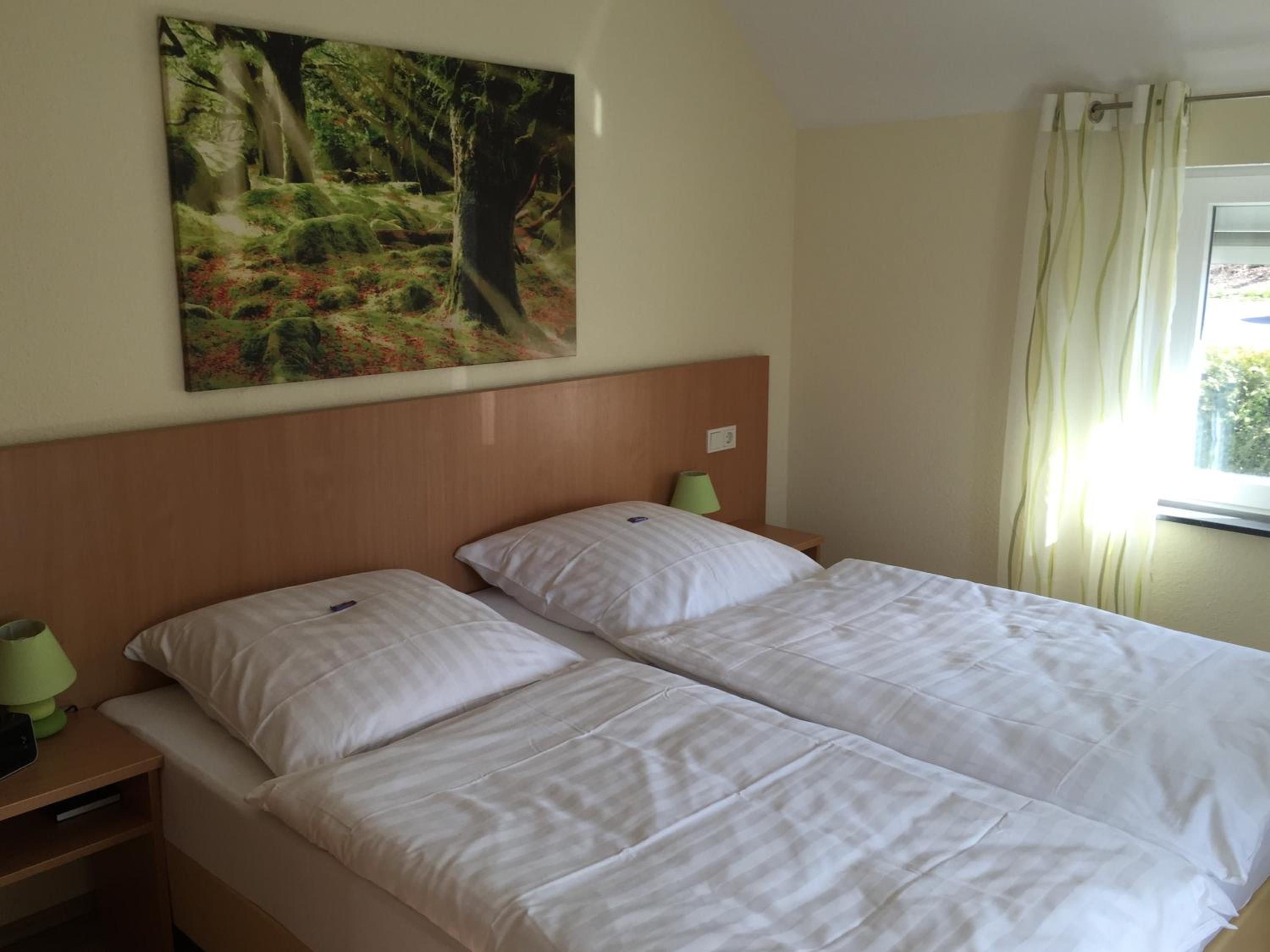 Double or Twin Room with Extra Bed photo 2