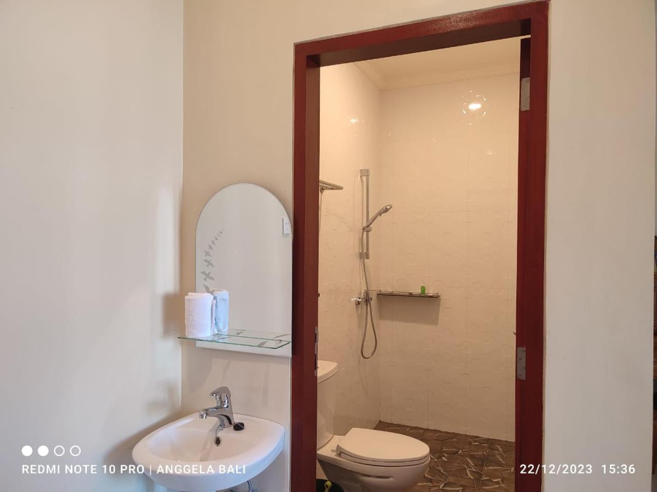 Deluxe Double Room with Balcony - Photo 15