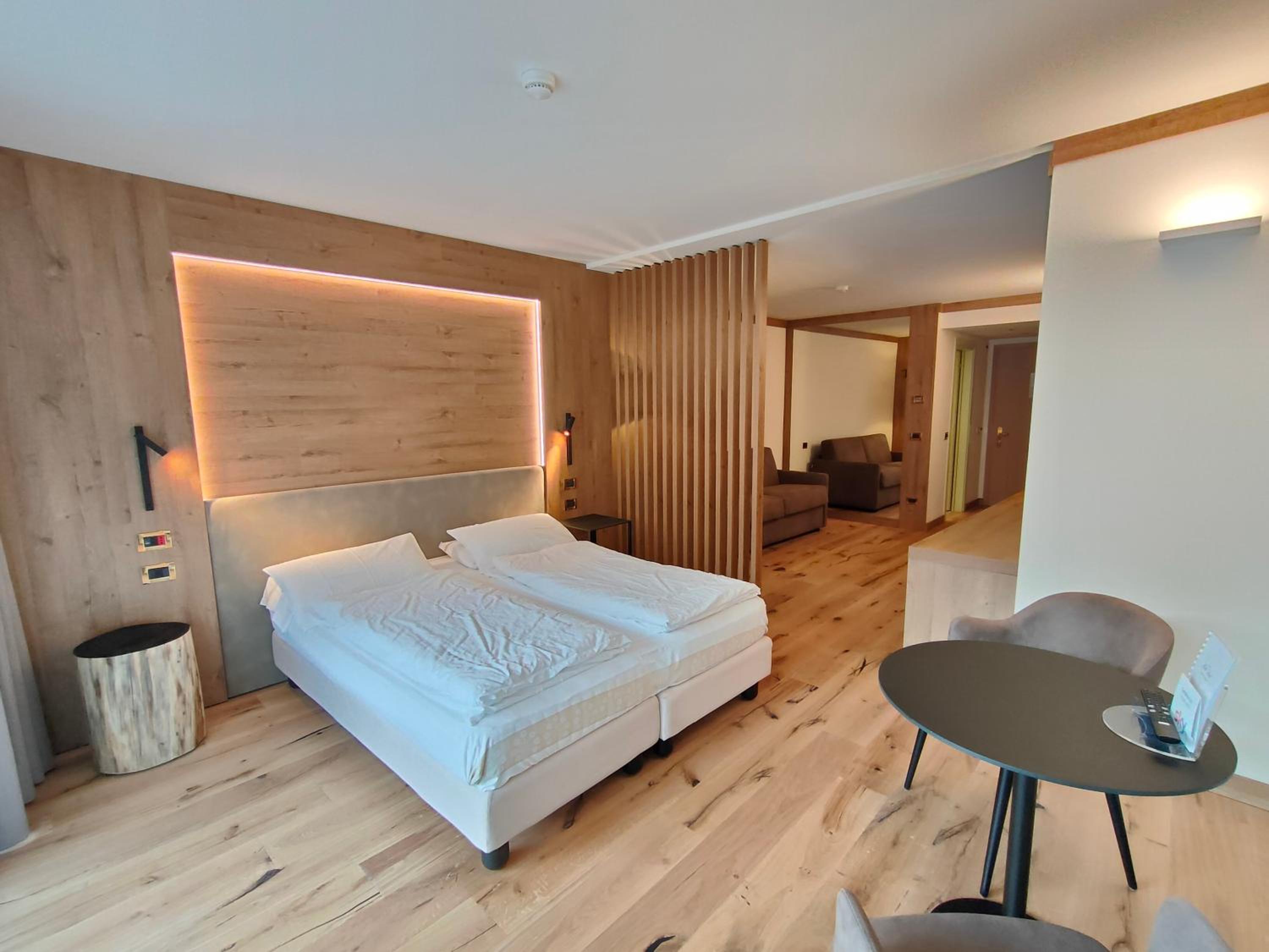 Junior Suite with Mountain View