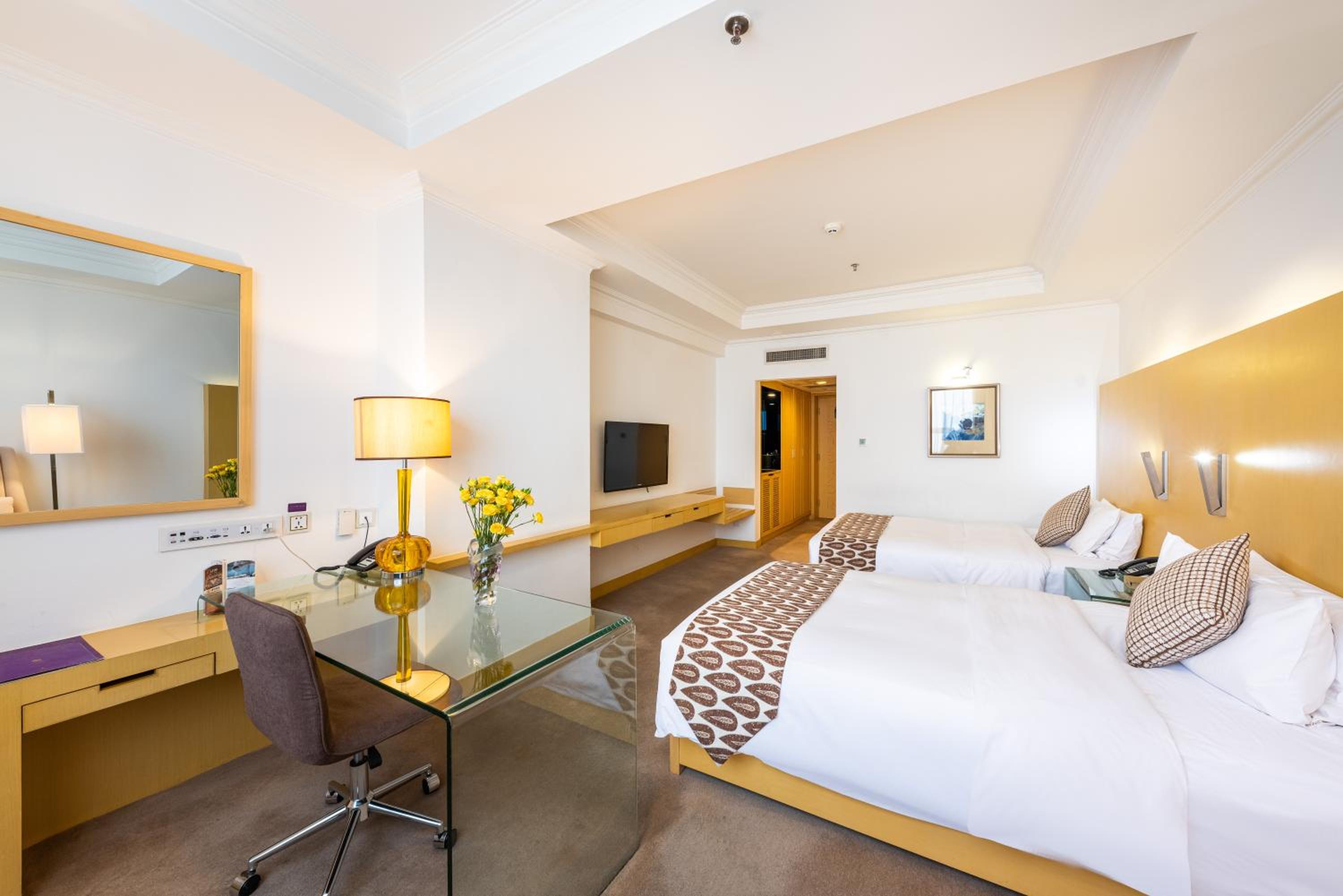 Superior Twin Room