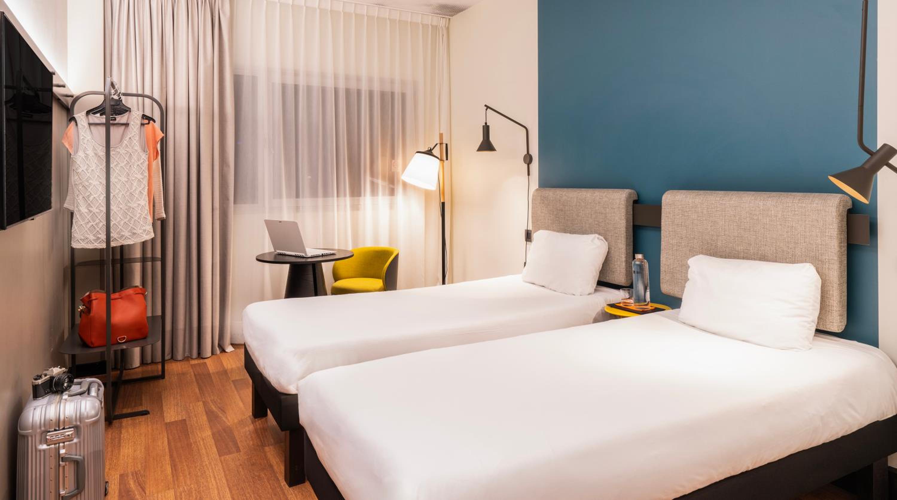 Superior Twin Room - Photo 17