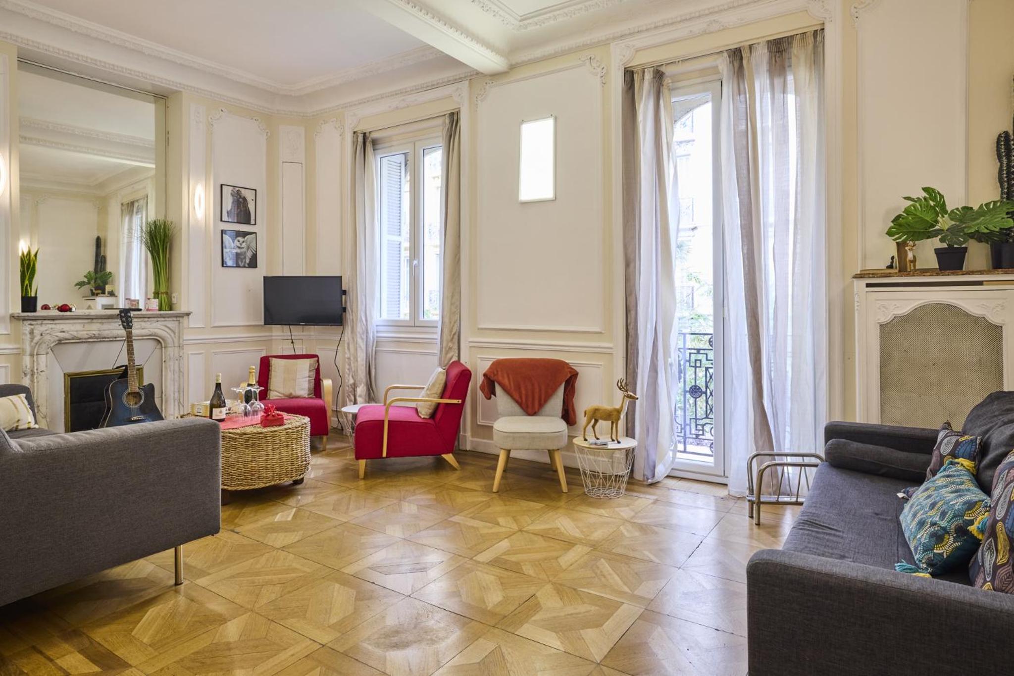 Superior Apartment