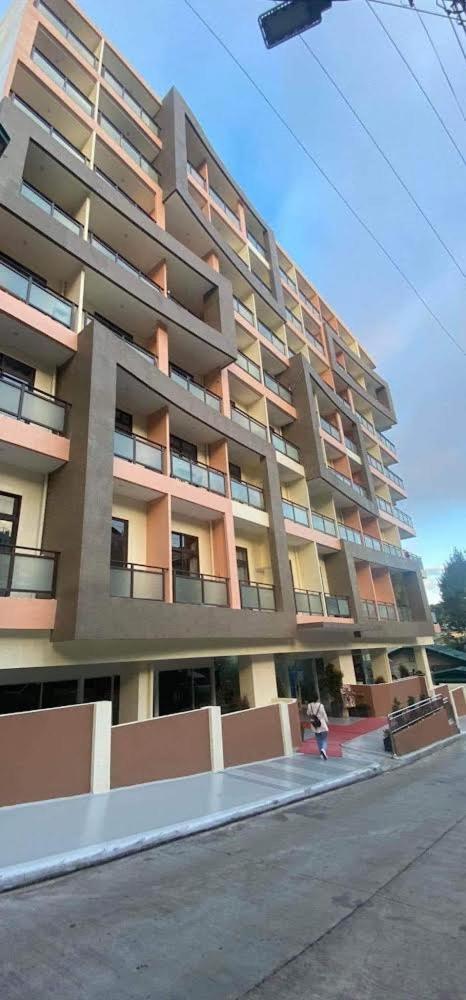 Studio with Balcony photo 3