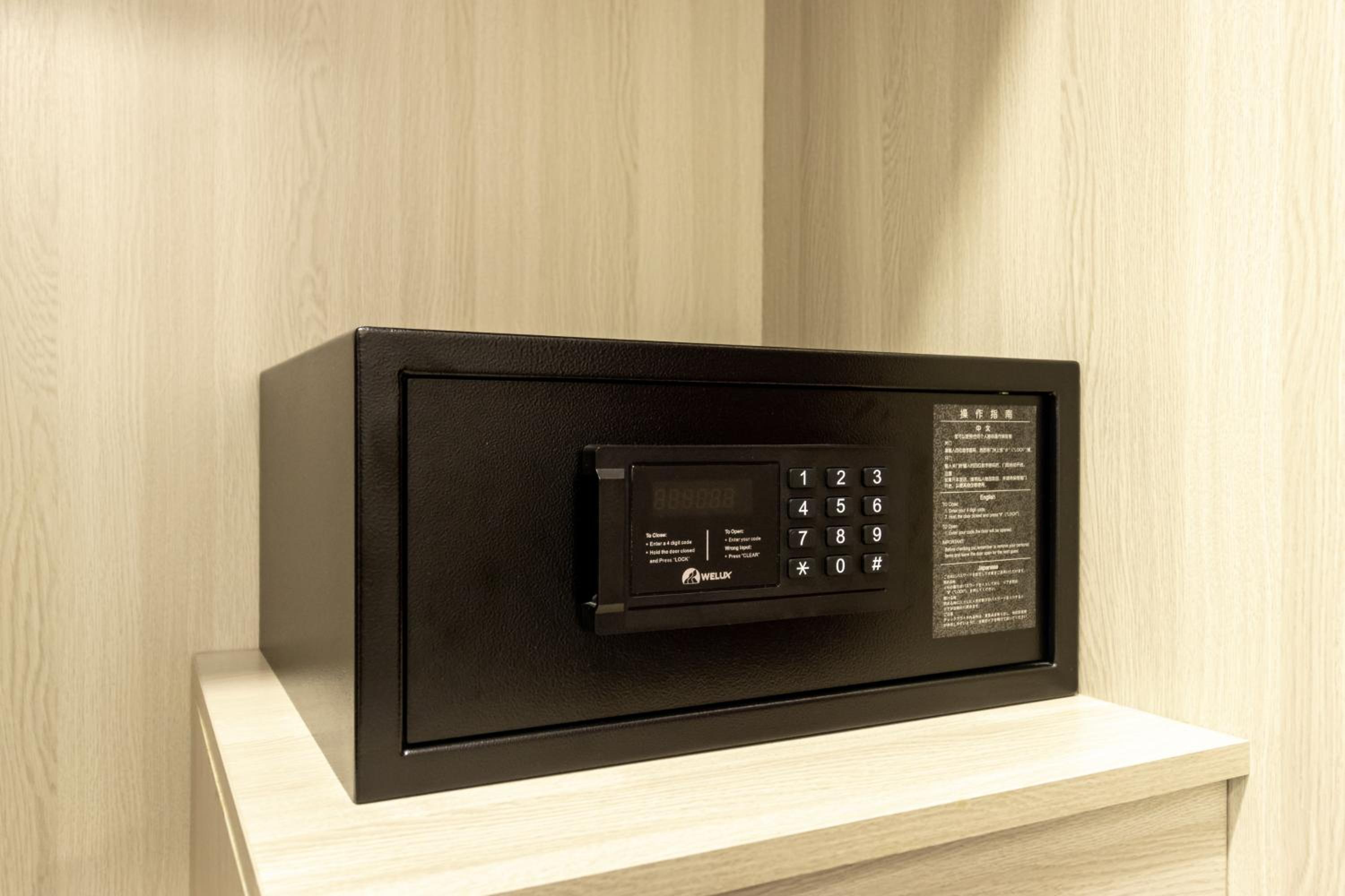 CDX Deluxe Room photo 2