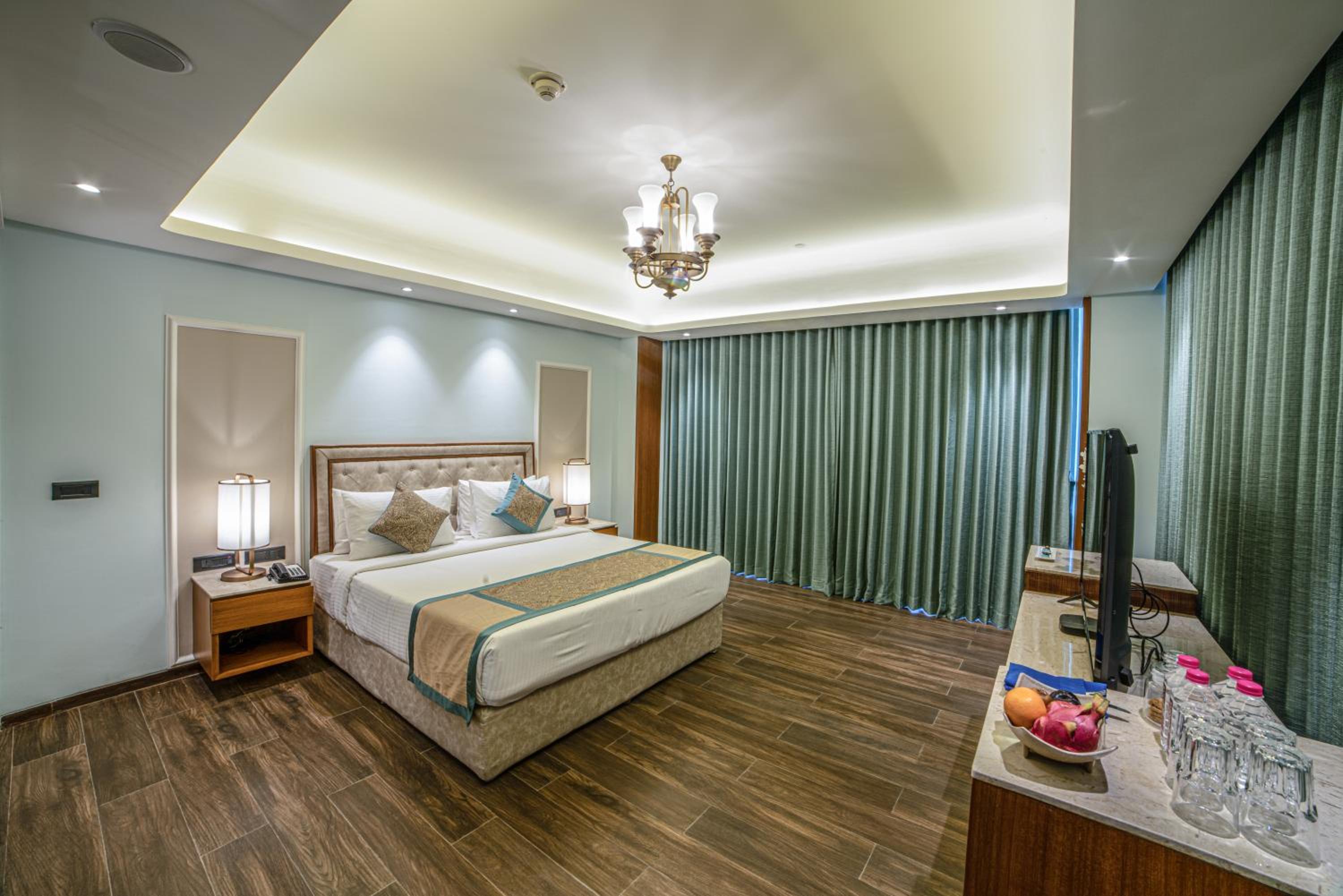 Presidential Suite with King Bed