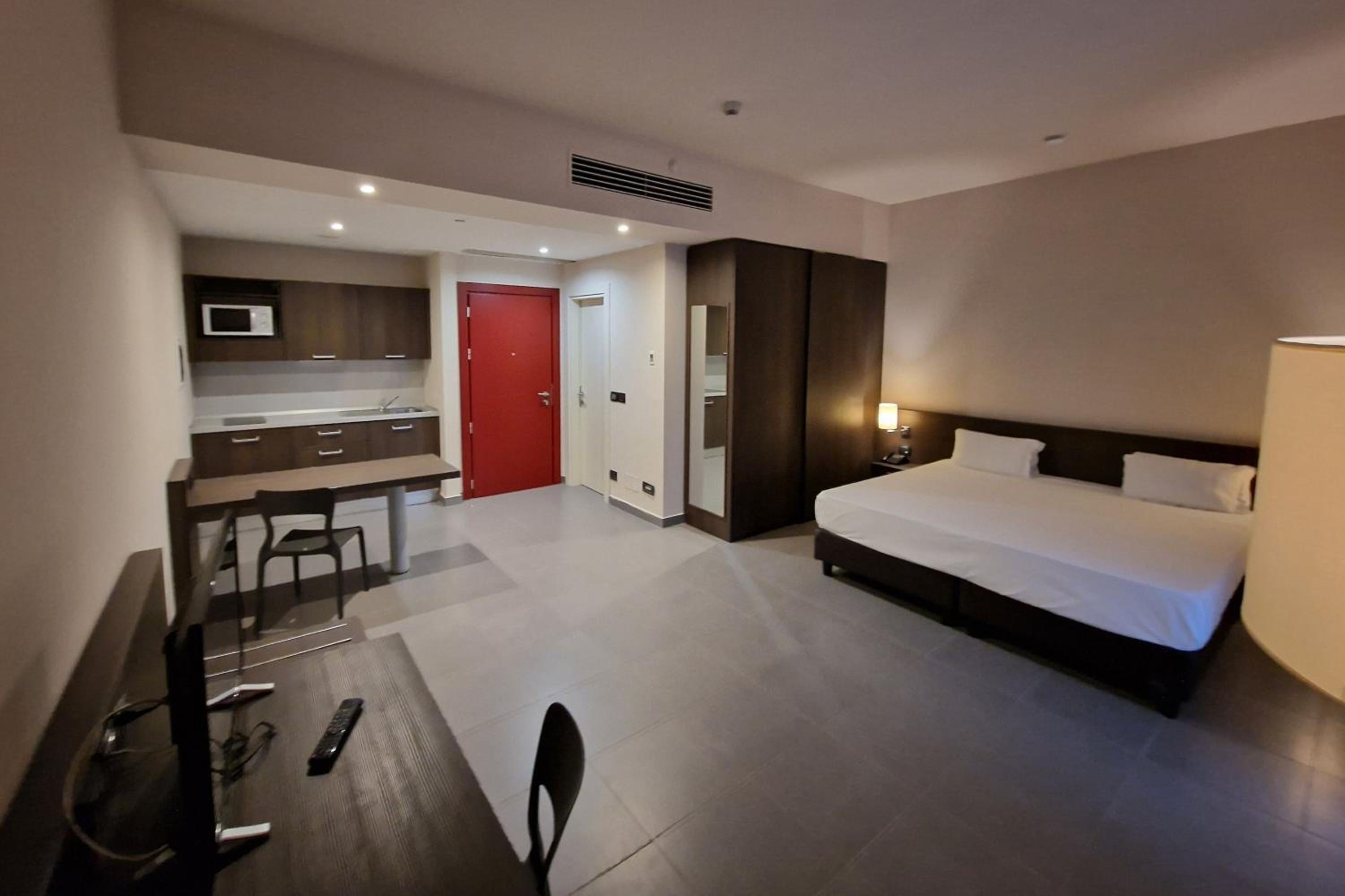 Executive King Room with Balcony photo 1