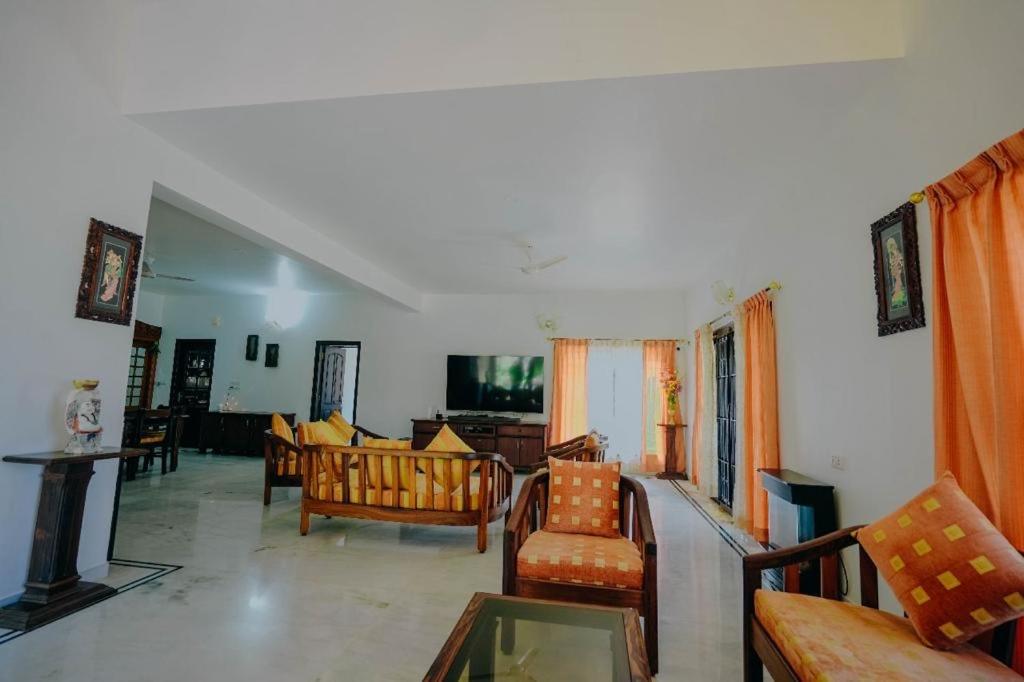 Superior Villa photo 1