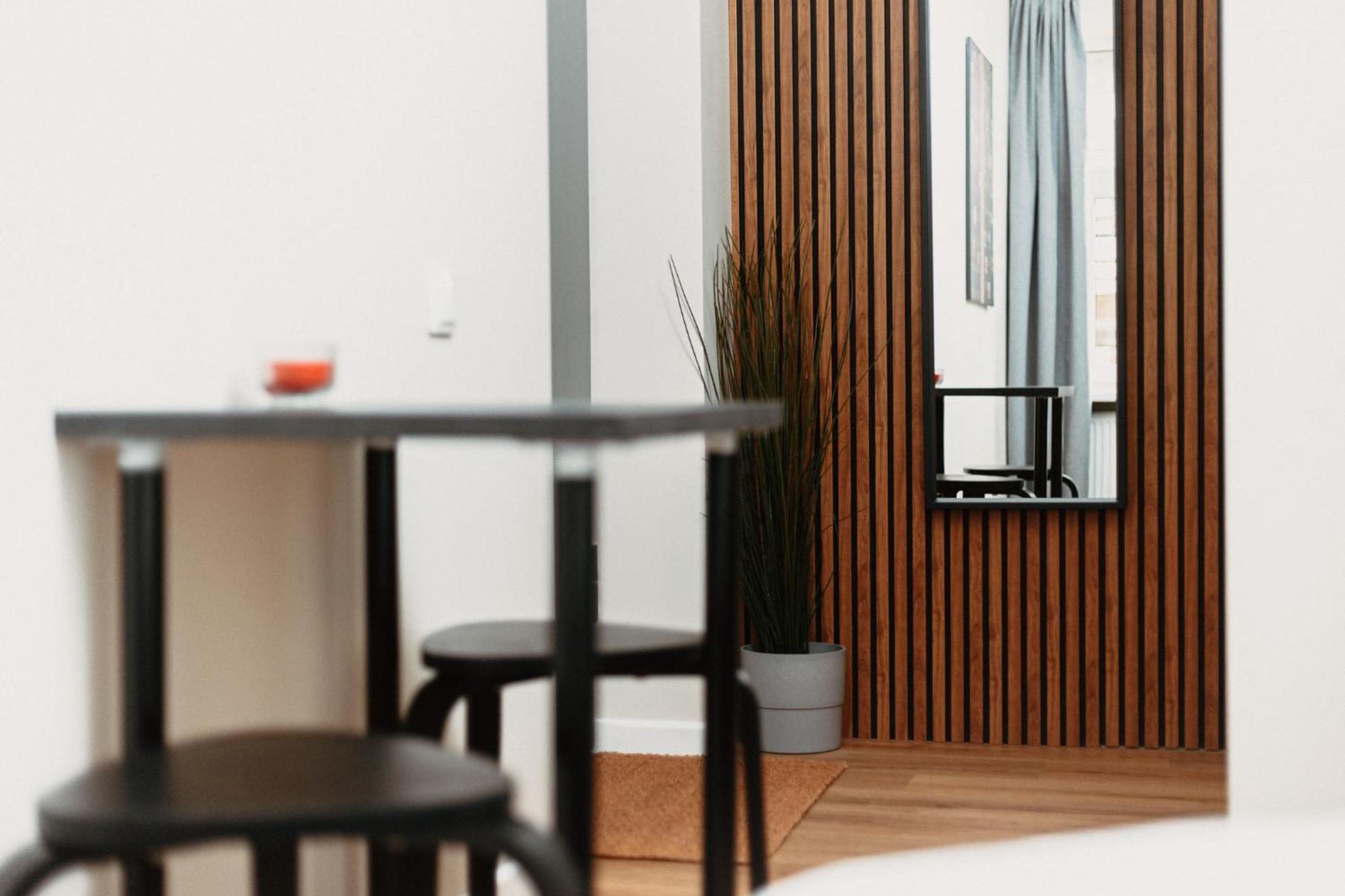One-Bedroom Apartment - Photo 17