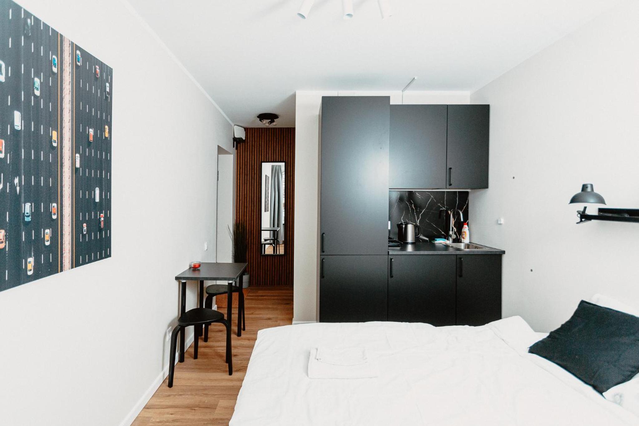 One-Bedroom Apartment - Photo 20
