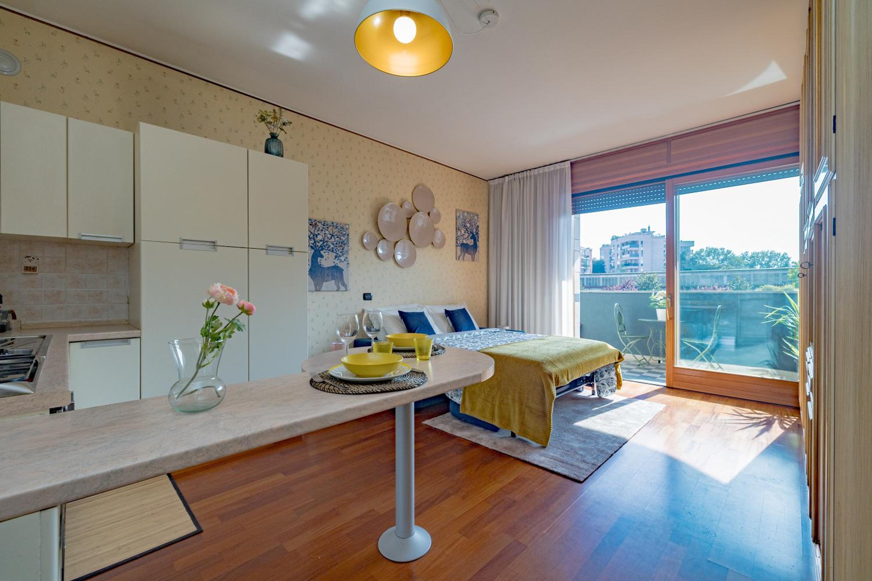 One-Bedroom Apartment
