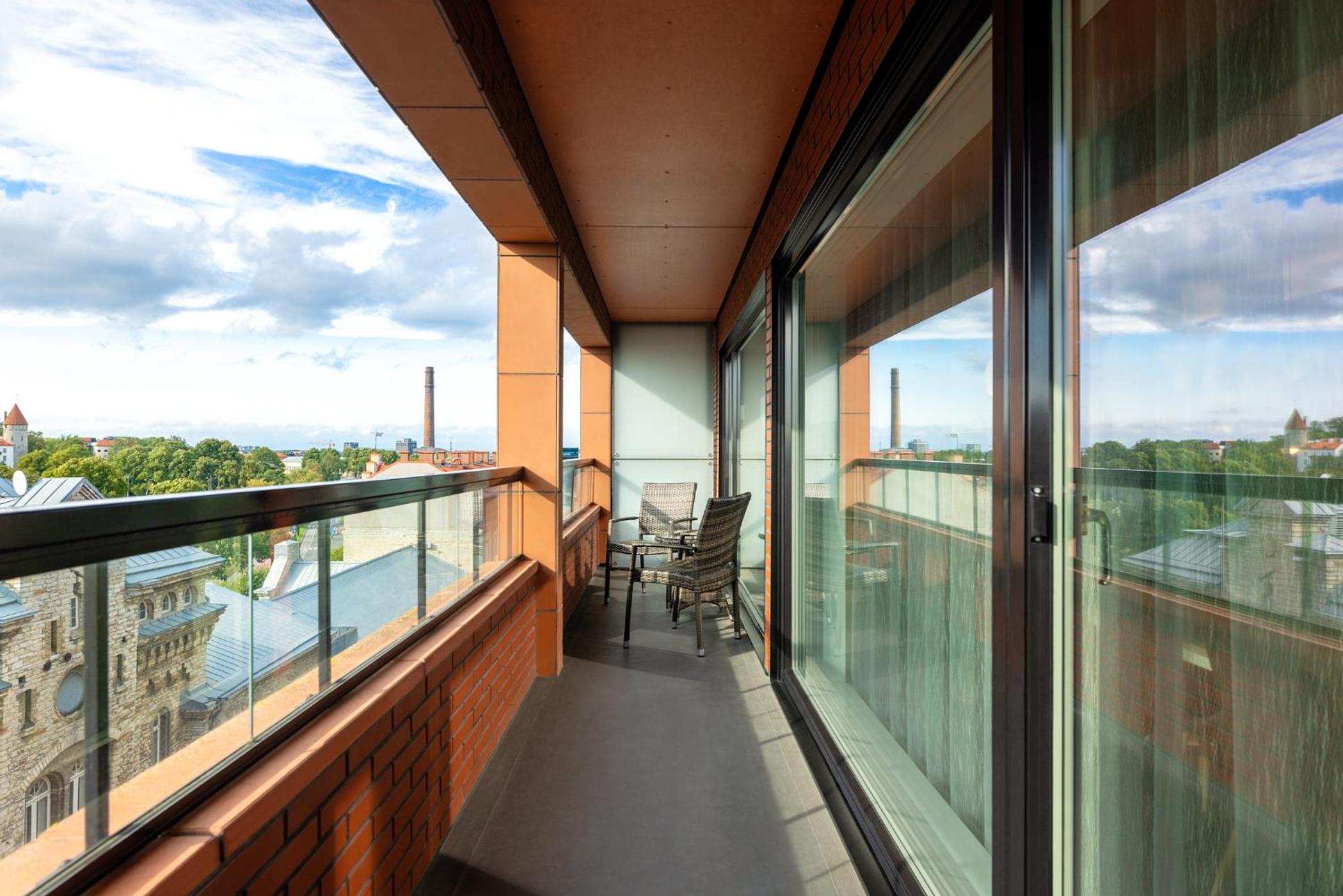 Suite with Balcony photo 3