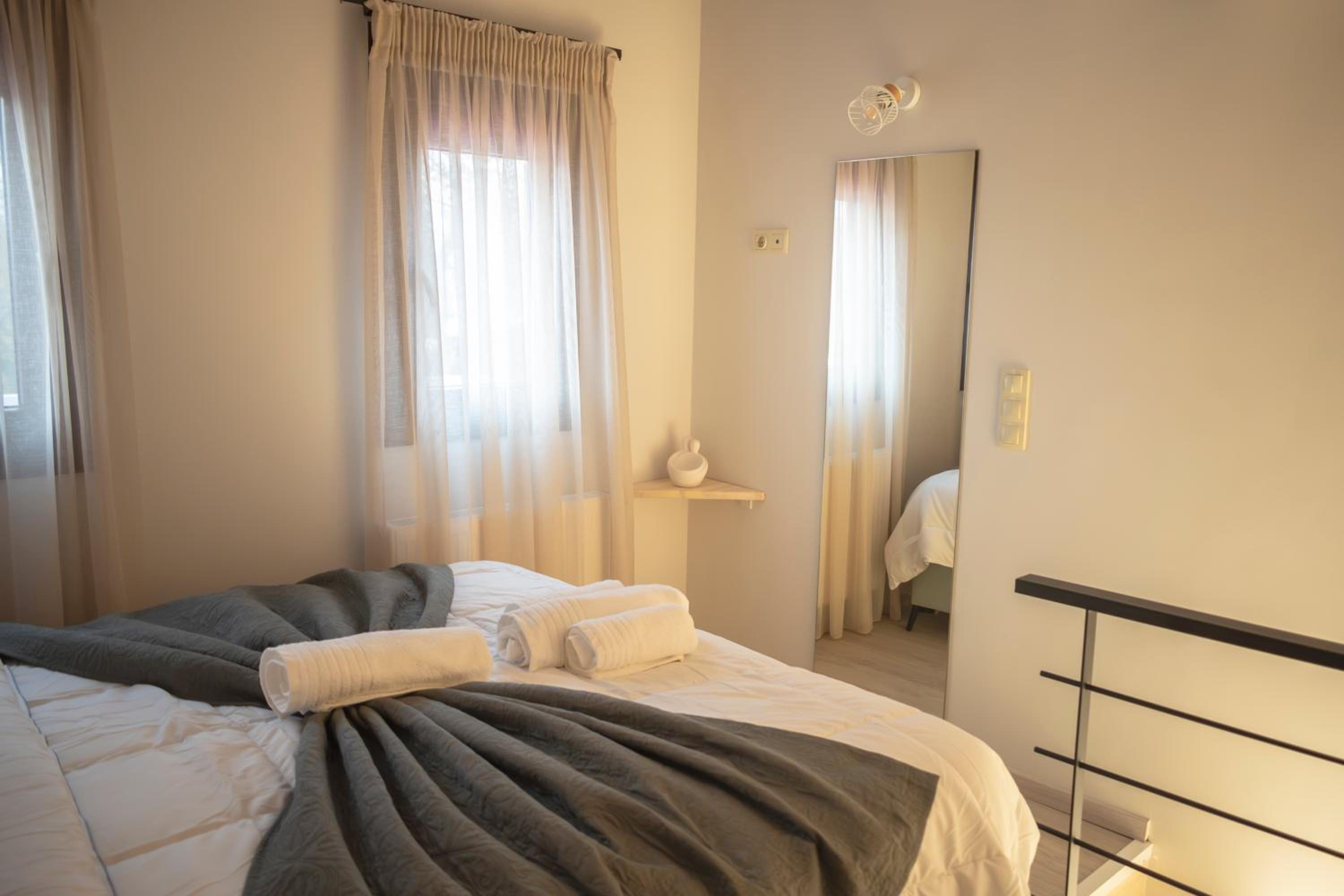 Deluxe Suite with Spa Bath