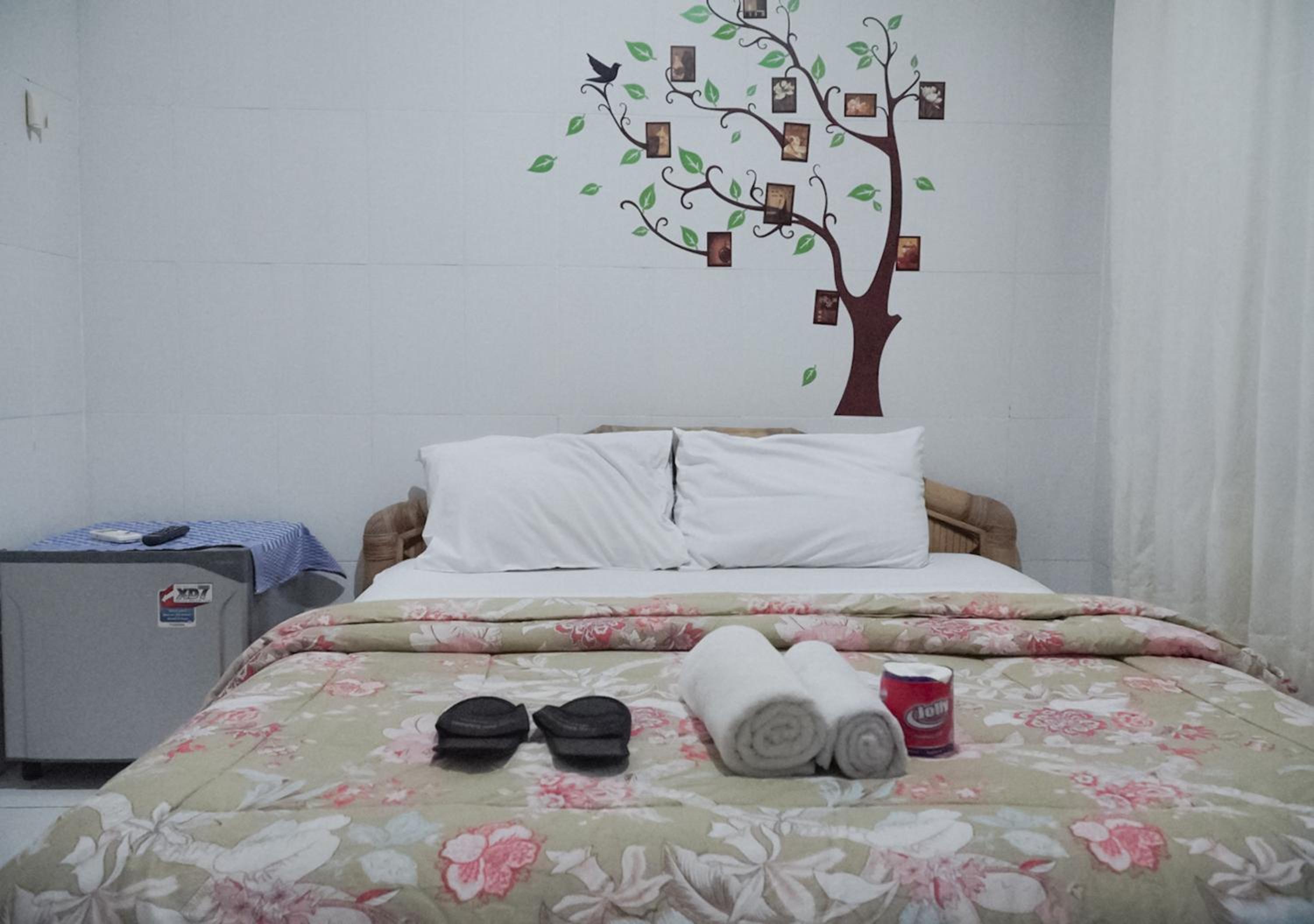 Double Room With Private Bathroom photo 3
