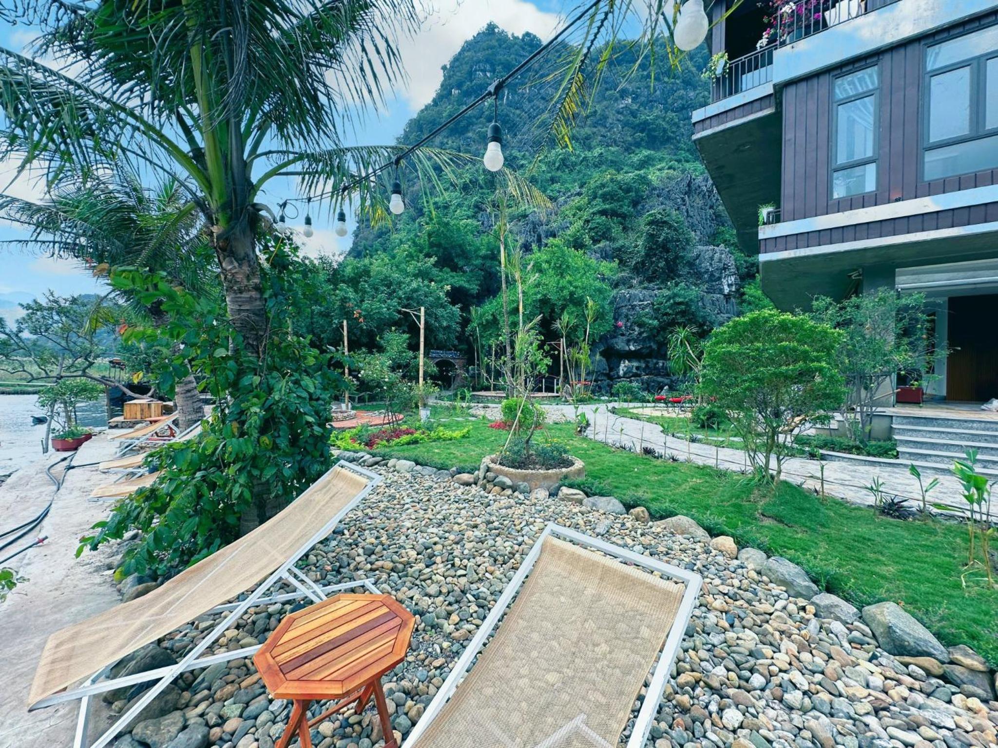 Double Room with Mountain View - Photo 10