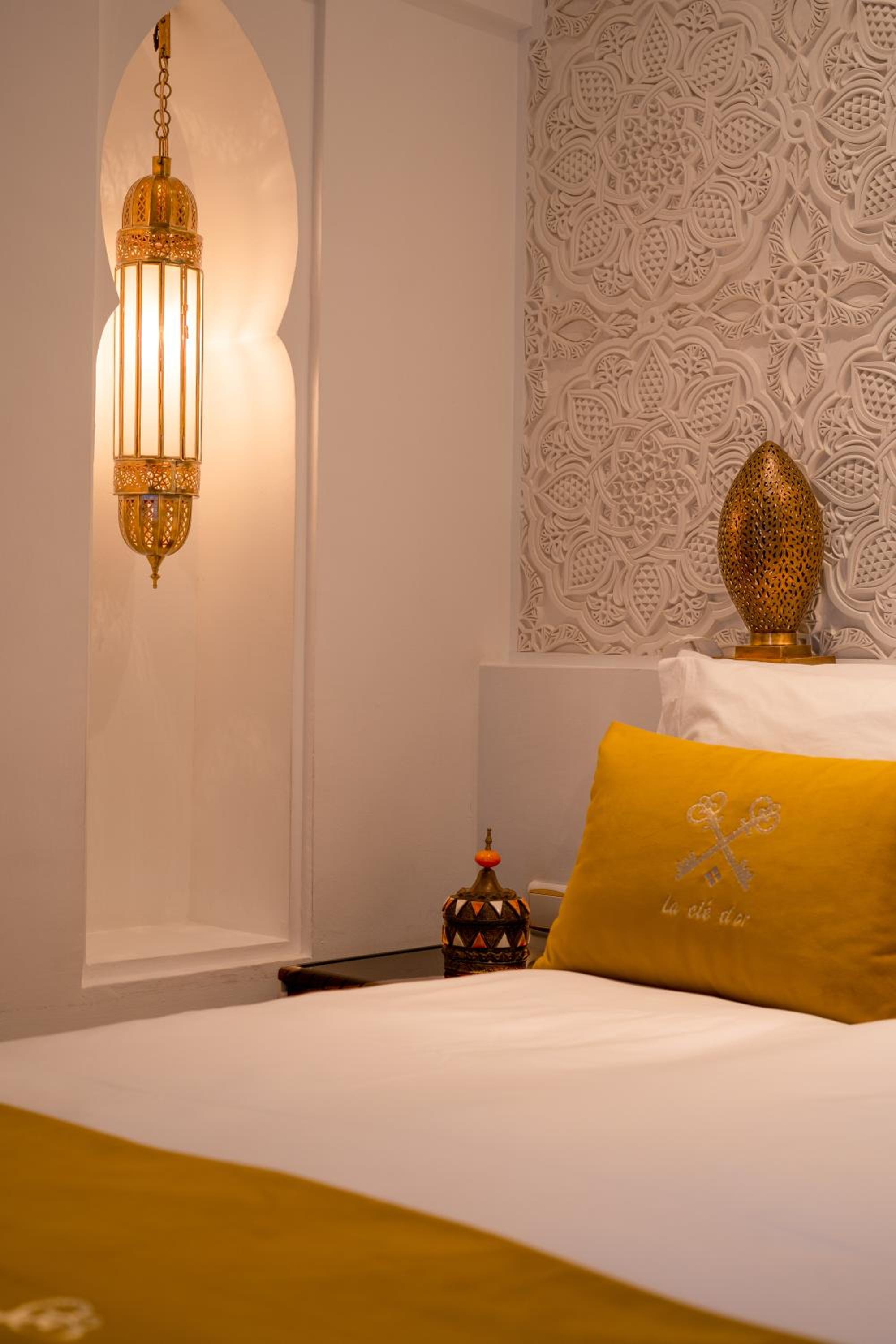 Prestige Room - Photo 14