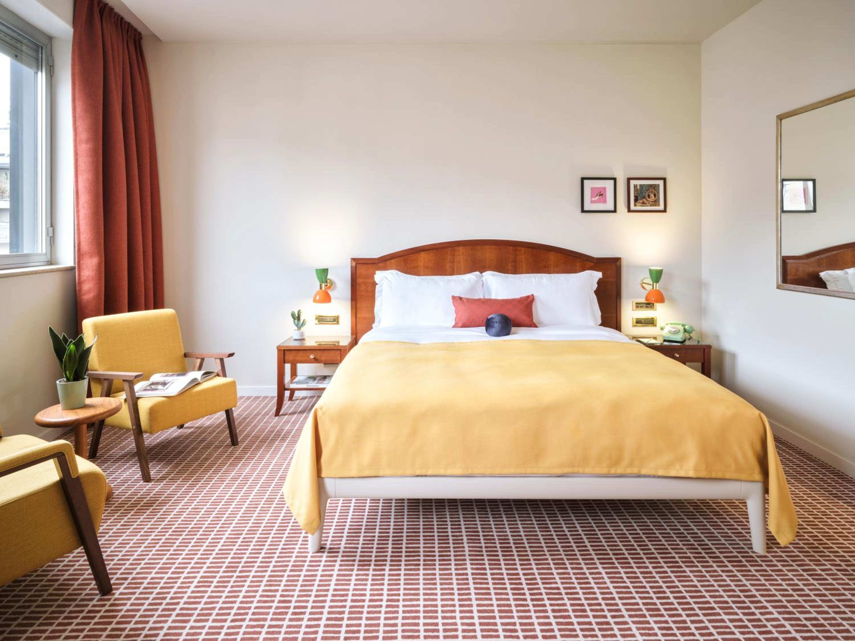 Large Double Room