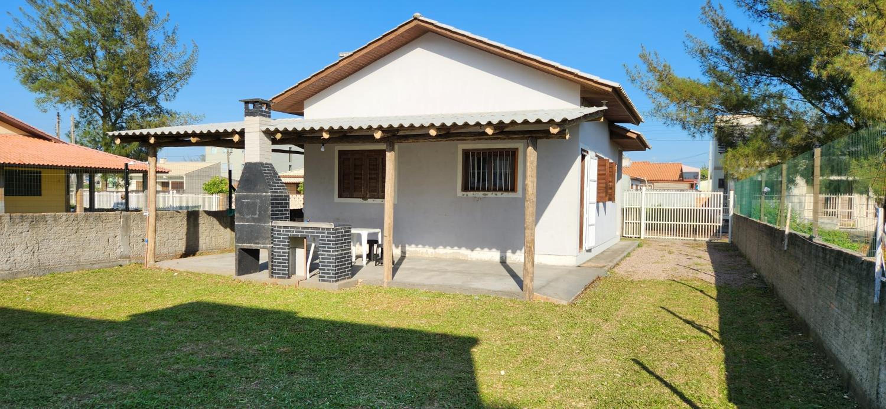 Two-Bedroom House photo 2