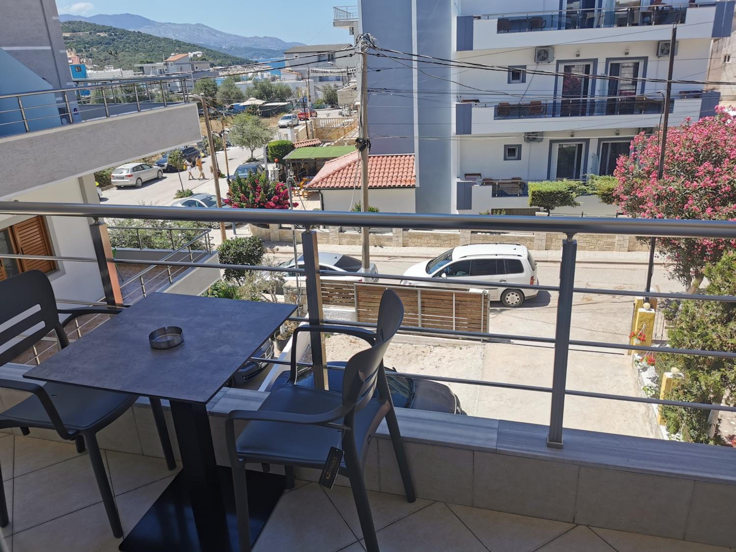 Apartment with View and Balcony photo 2