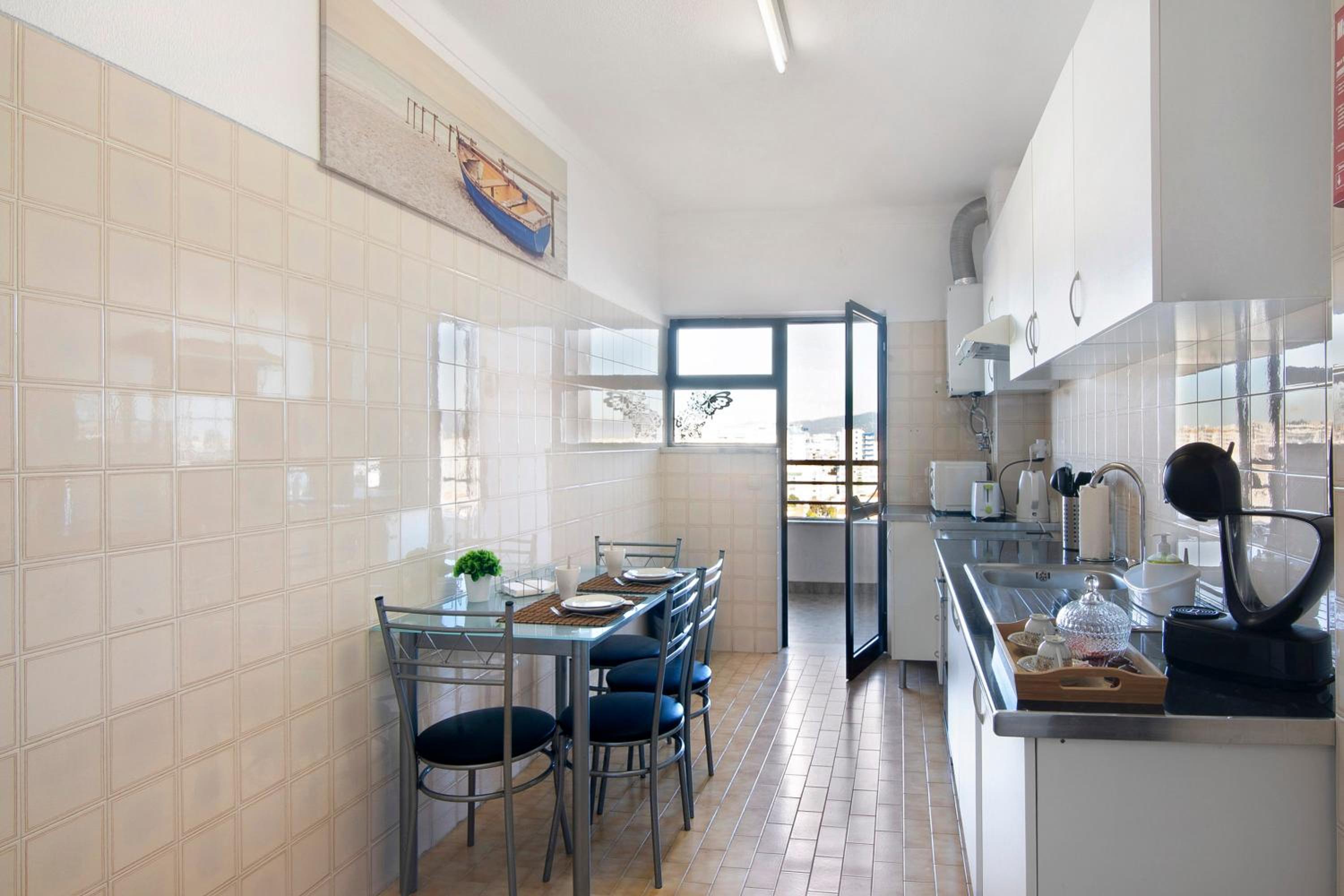 Superior One-Bedroom Apartment with Balcony - Photo 24