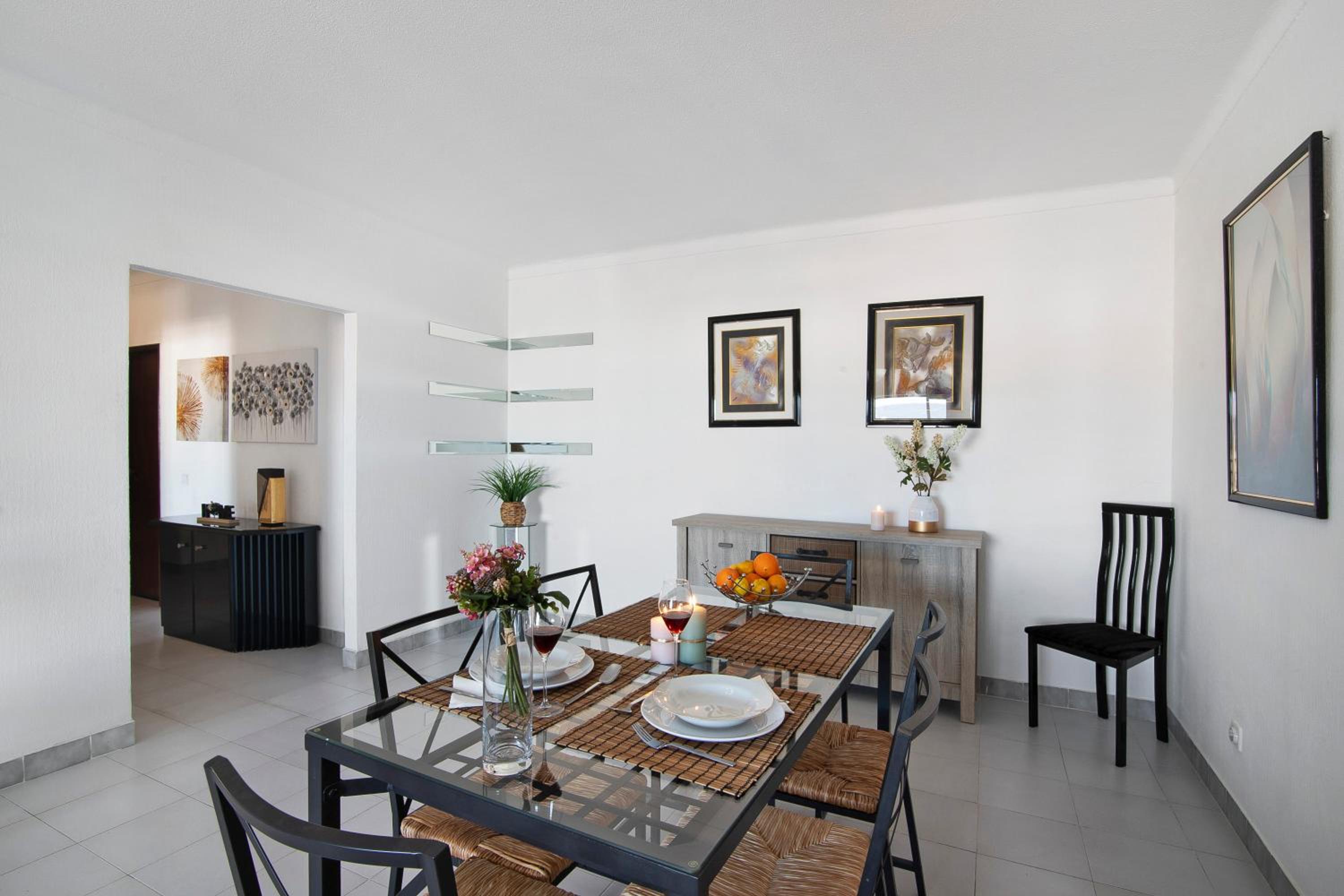 Superior One-Bedroom Apartment with Balcony - Photo 18