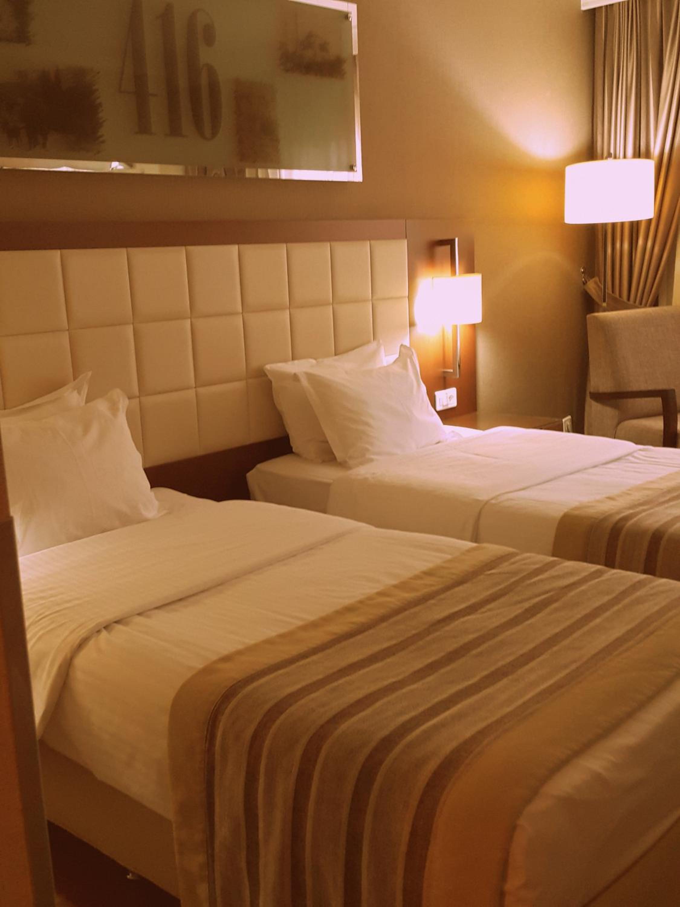 Double or Twin Room photo 3