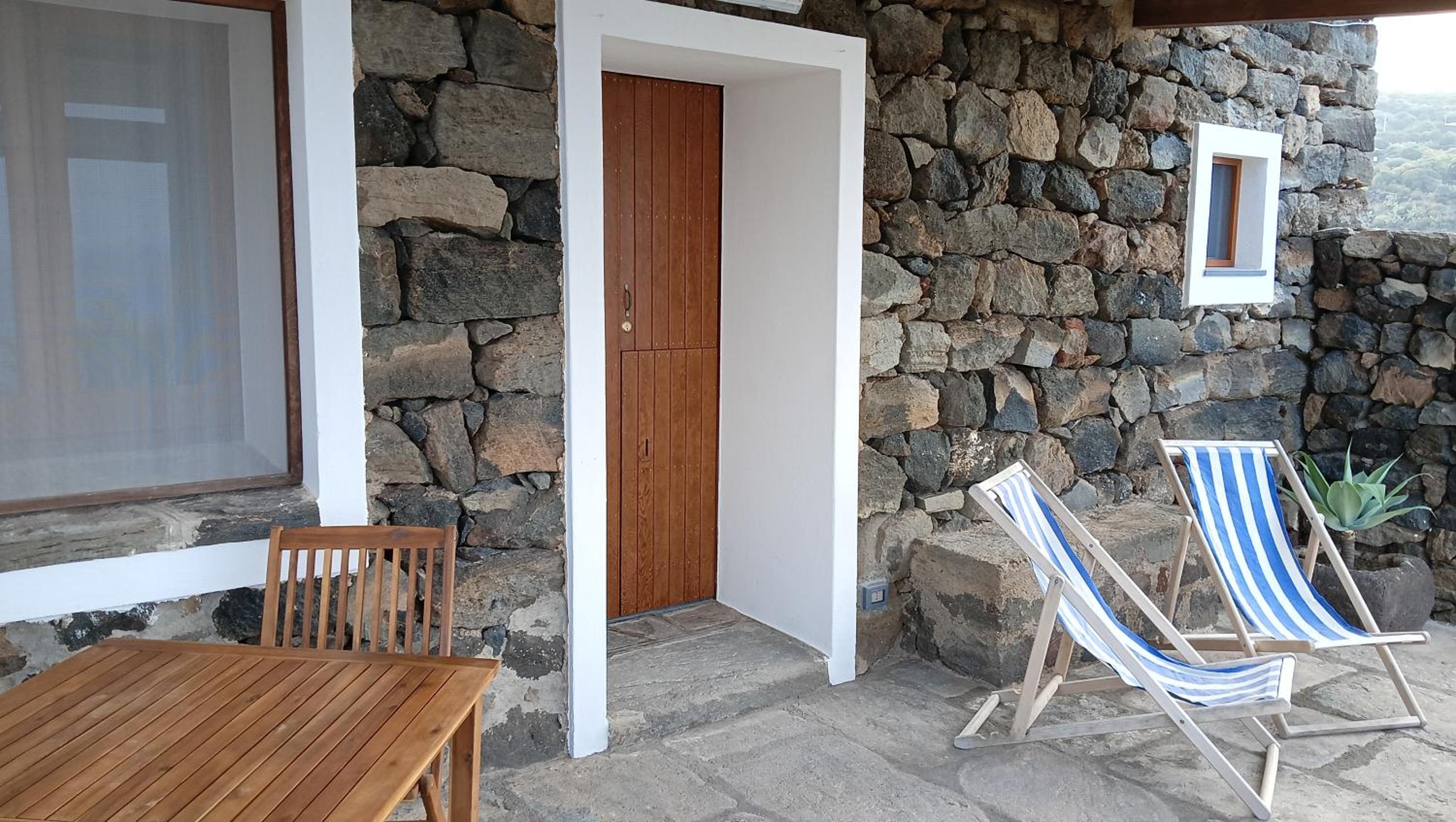 Studio With Sea View photo 2