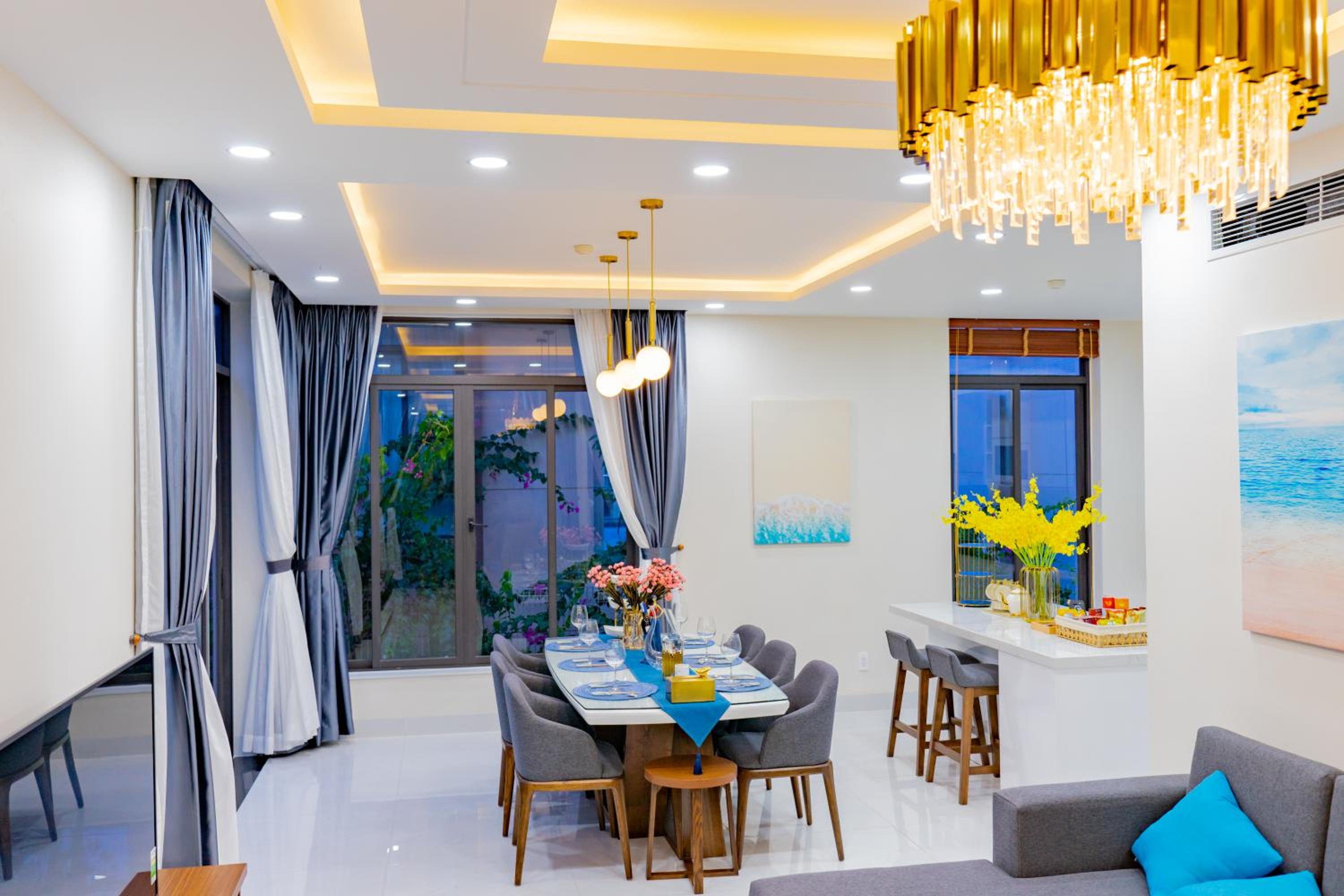 Three-Bedroom Villa - Photo 53