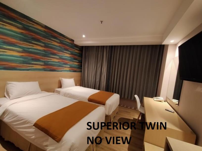 Standard Double or Twin Room - Photo 2
