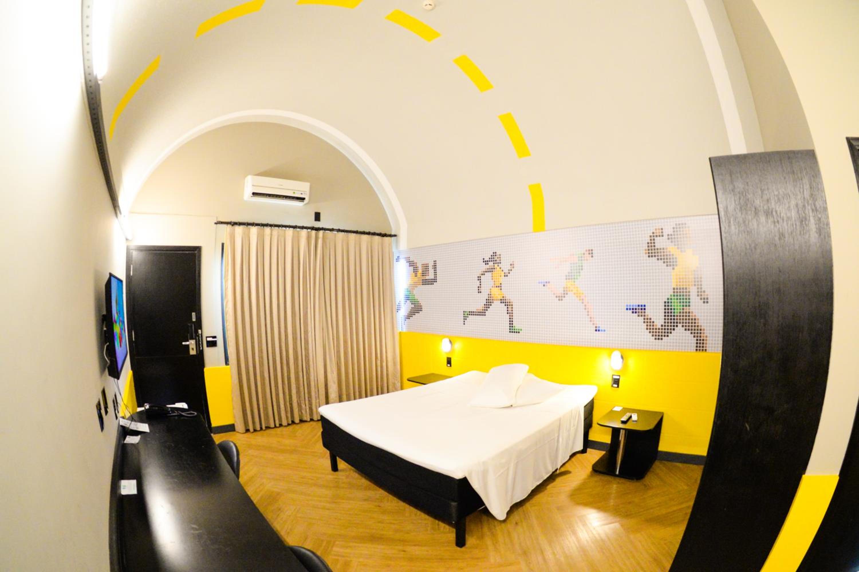 Executive Double Room - Photo 9