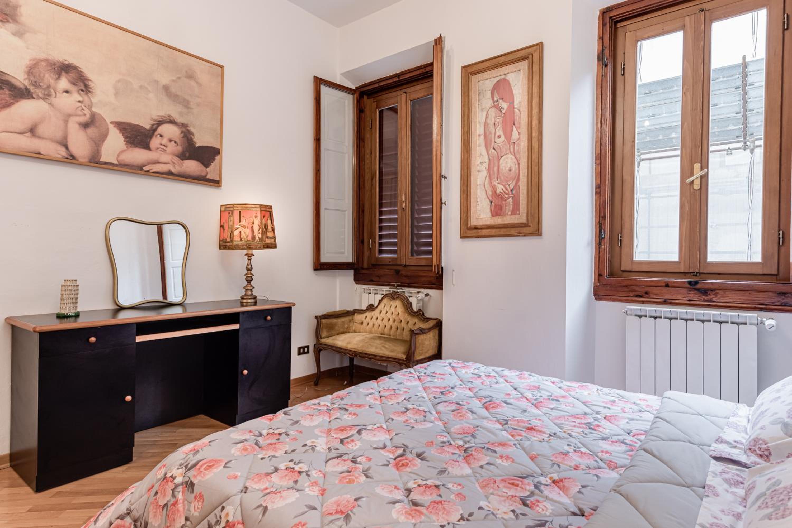 Two-Bedroom Deluxe Apartment with Balcony photo 3