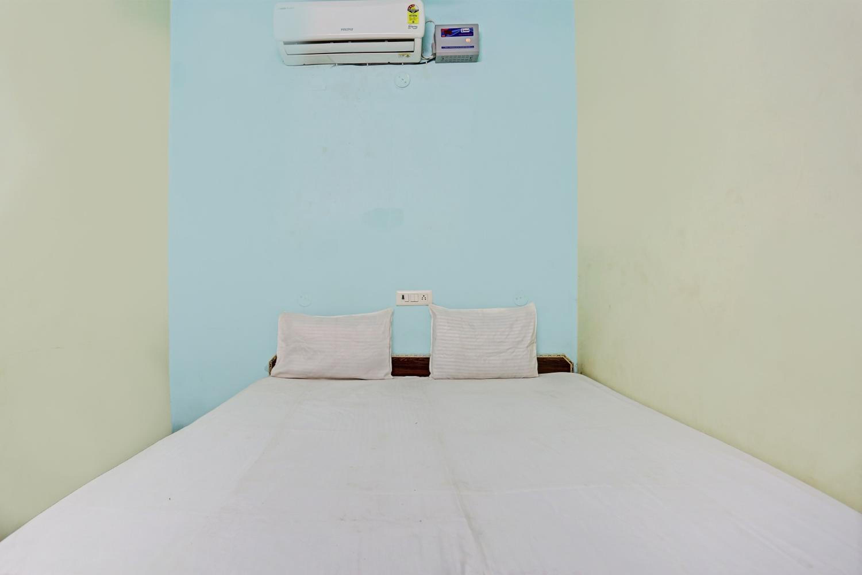 Classic Triple Room photo 3